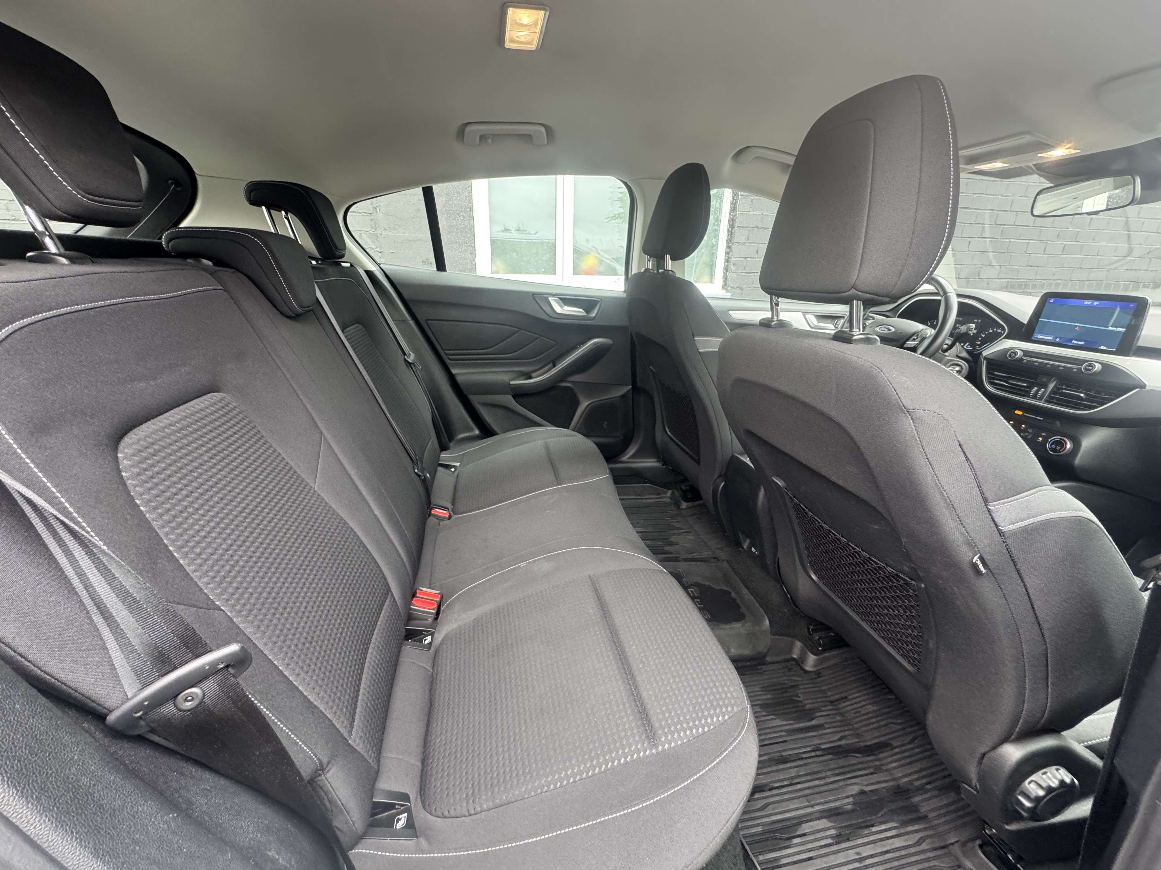 Ford Focus Focus 1.0 EcoBoost Titanium*CARNET*NAVI*CAR PLAY*GARANTIE