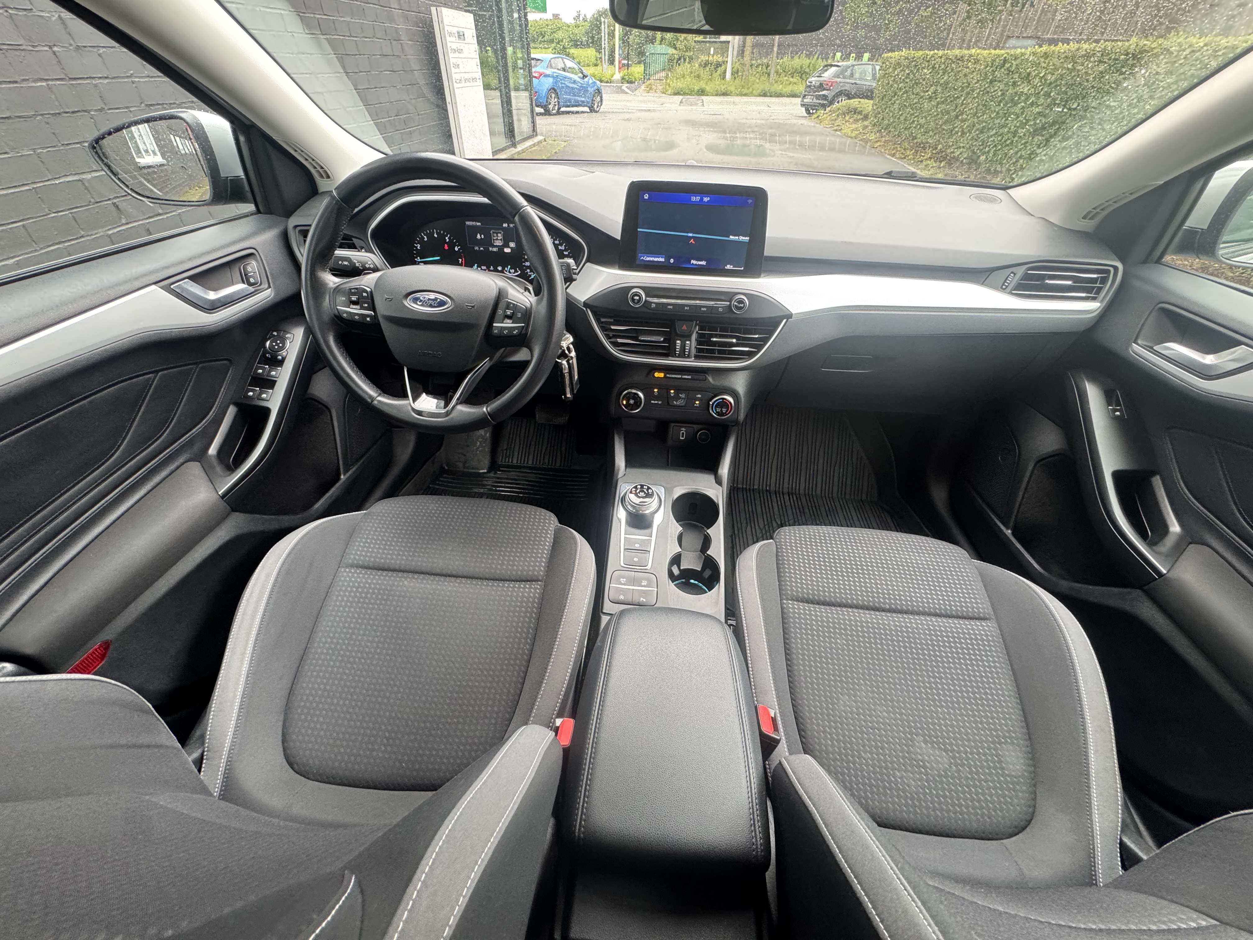 Ford Focus Focus 1.0 EcoBoost Titanium*CARNET*NAVI*CAR PLAY*GARANTIE