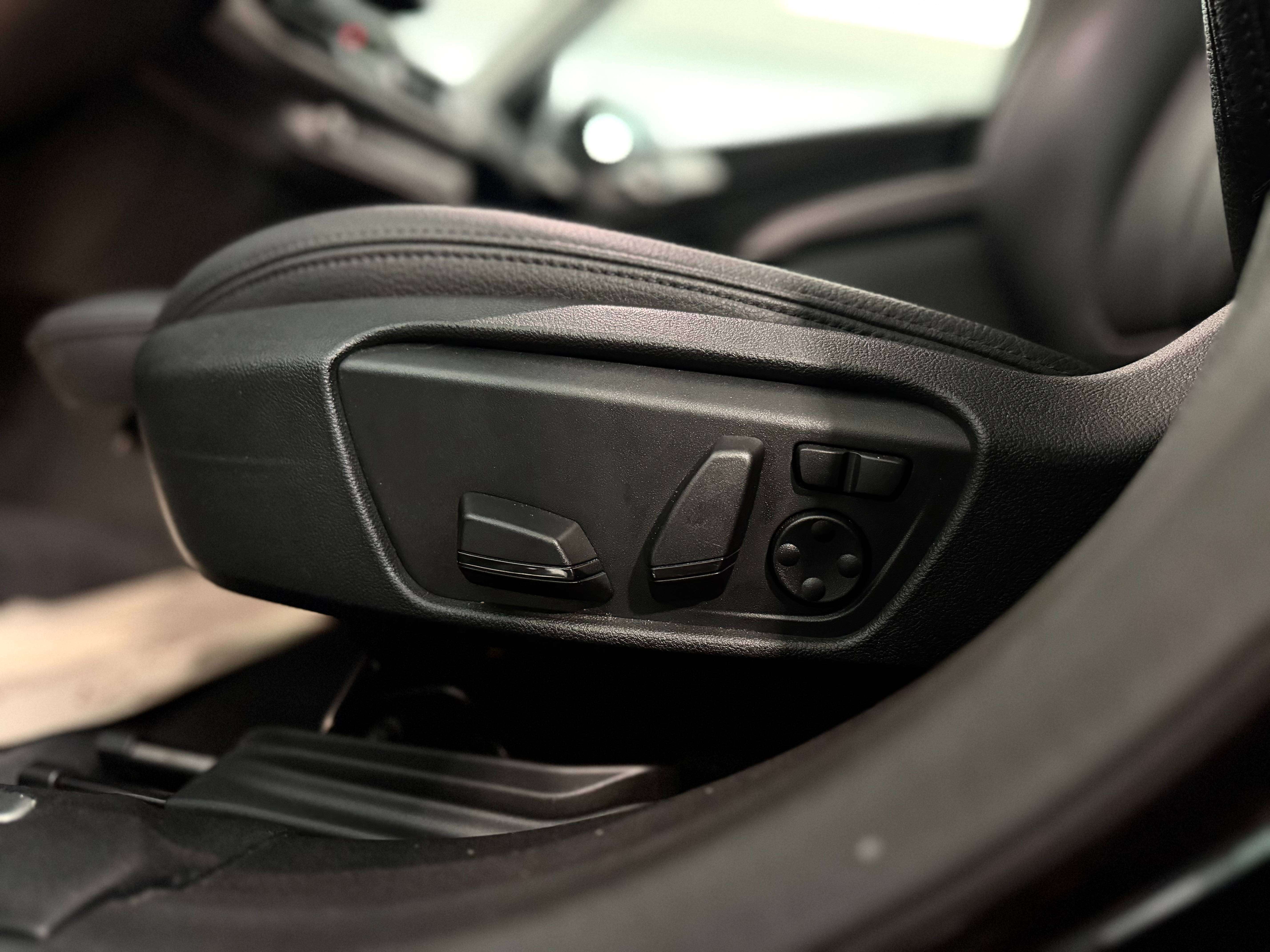 BMW 218 Gran Coupé 218 d PDC AV/PDC ARR/TOIT PANO-OUVRANT/AC
