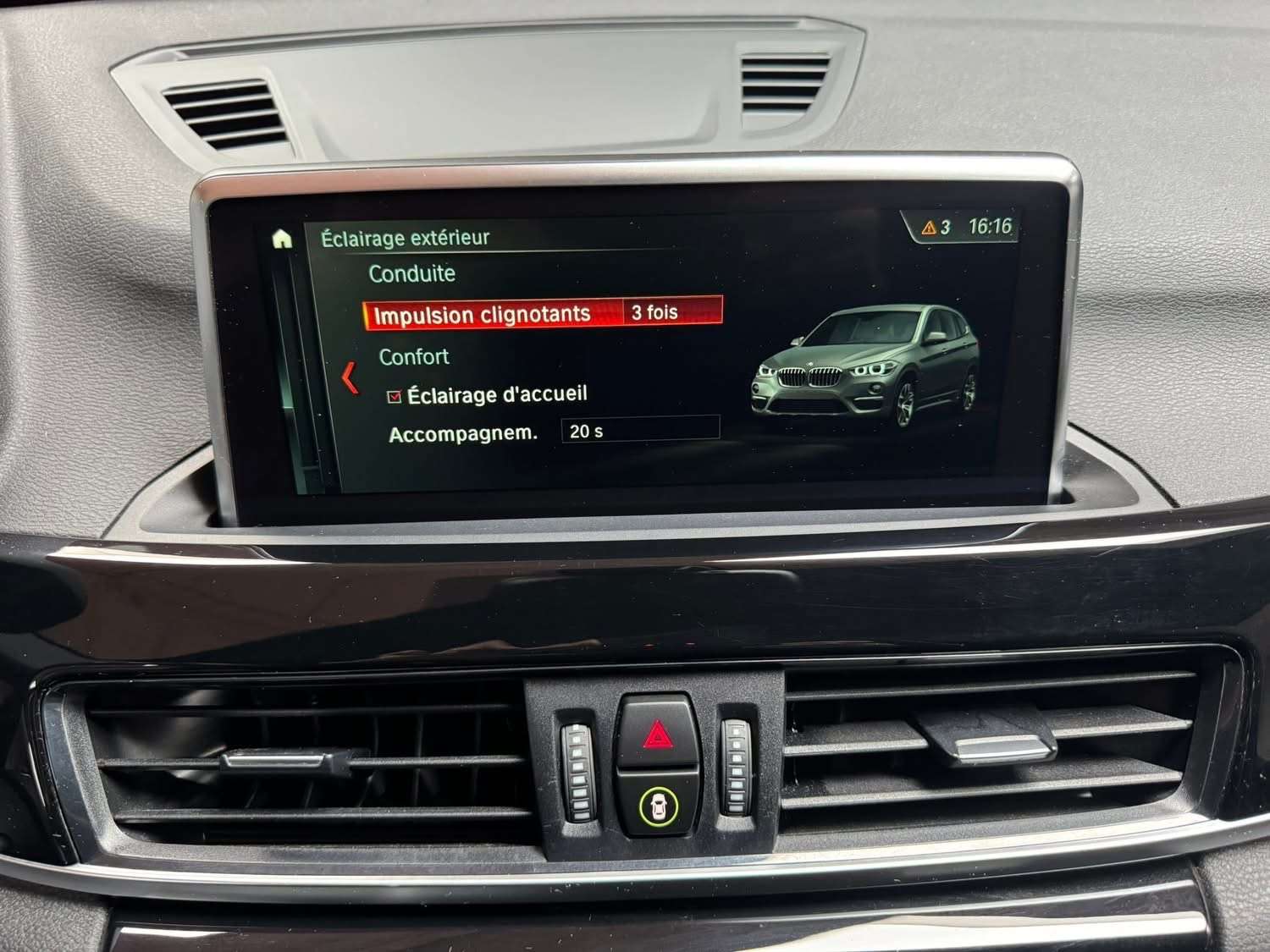 BMW X1 Réservé