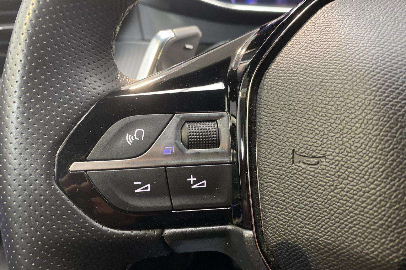 Peugeot 2008 GT HYBRID *Caméra recul MirrorLink