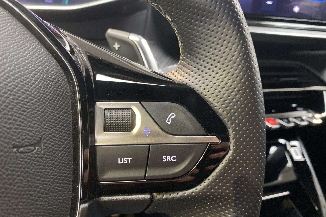 Peugeot 2008 GT HYBRID *Caméra recul MirrorLink