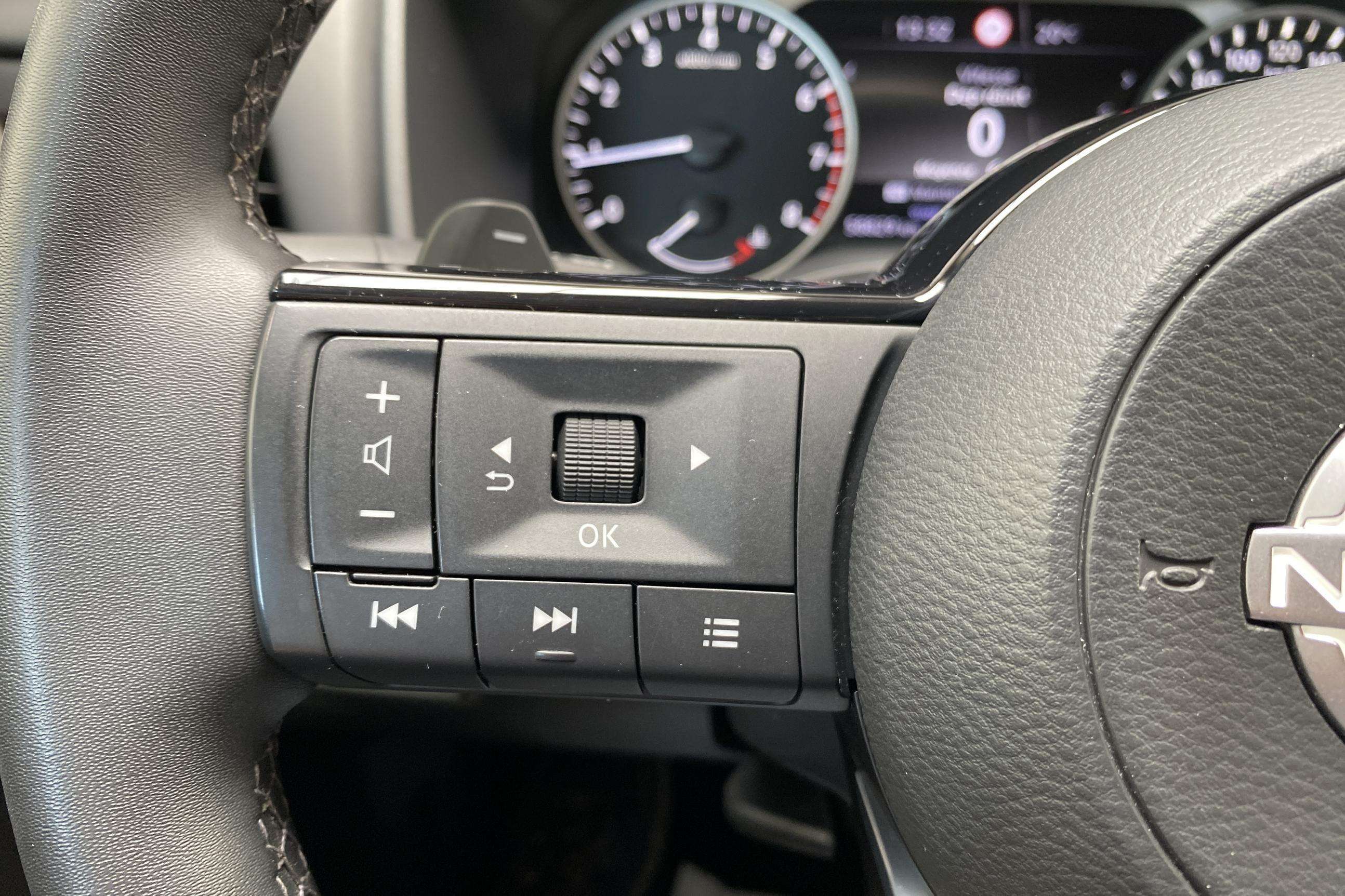 Nissan Qashqai MHEV Acenta Xtronic