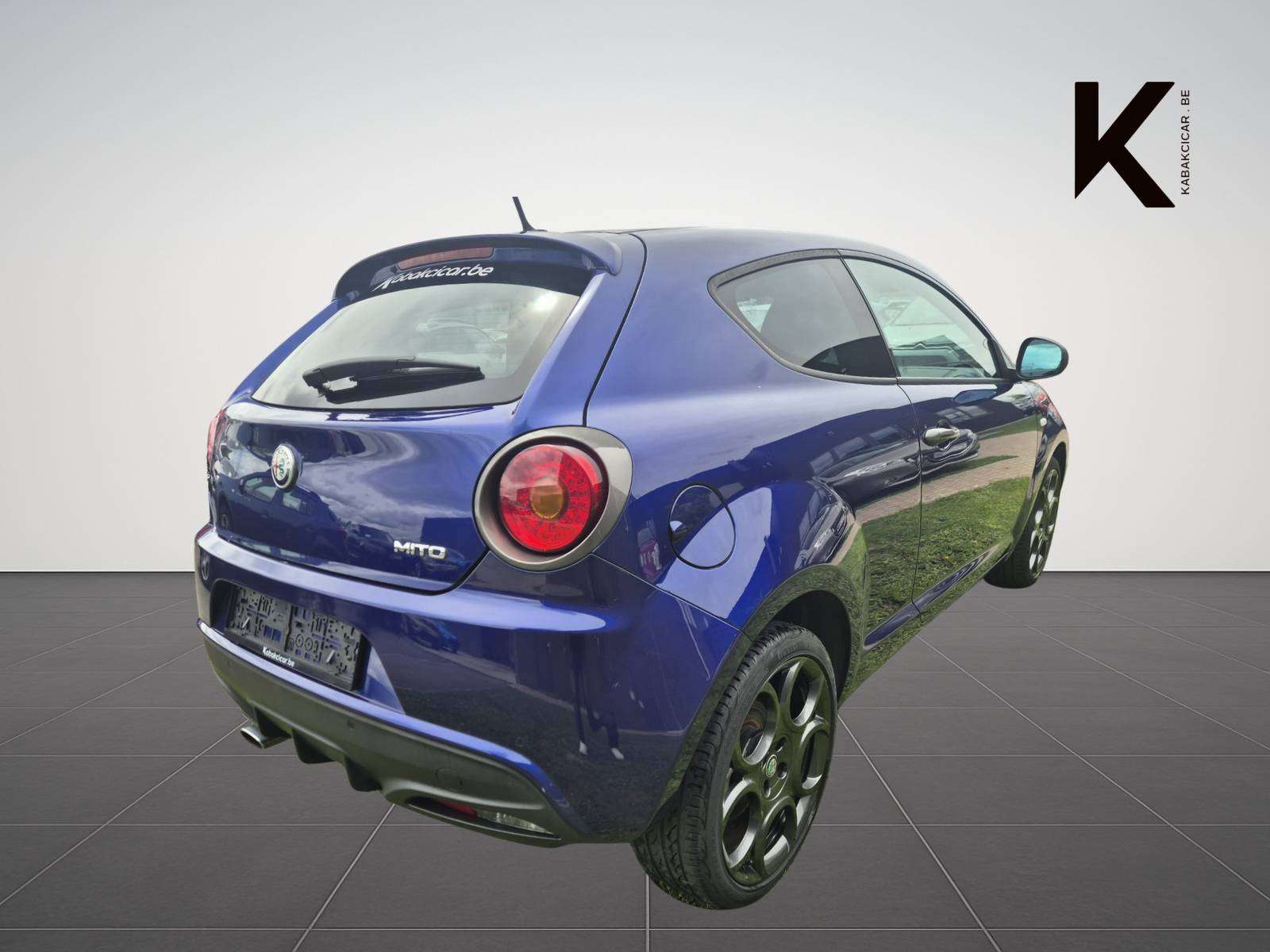 Alfa Romeo MiTo 1.4i Super / Navigation / Ecran Multifonction / Alcantara Partiel / Garantie 12 Mois