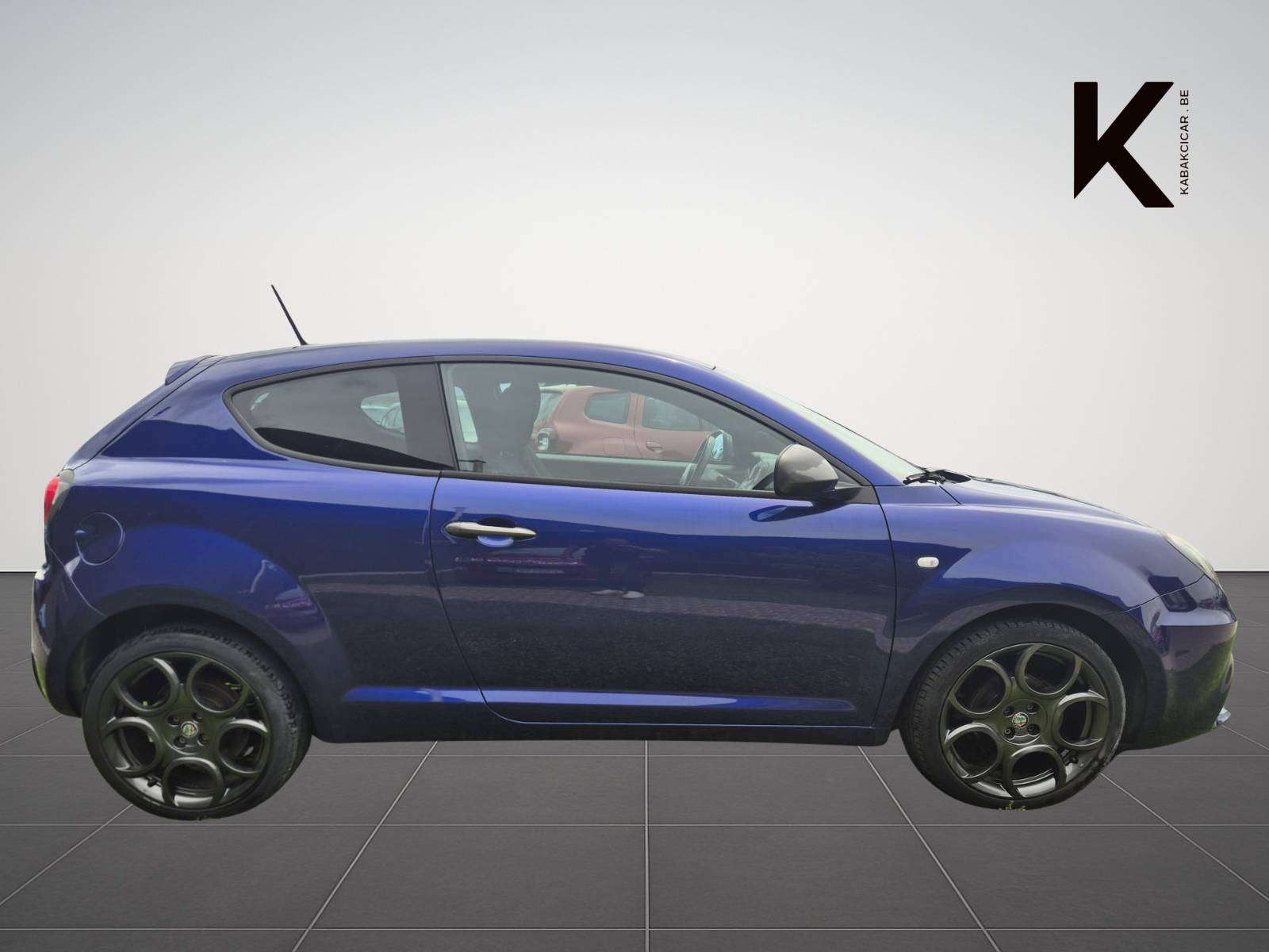 Alfa Romeo MiTo 1.4i Super / Navigation / Ecran Multifonction / Alcantara Partiel / Garantie 12 Mois