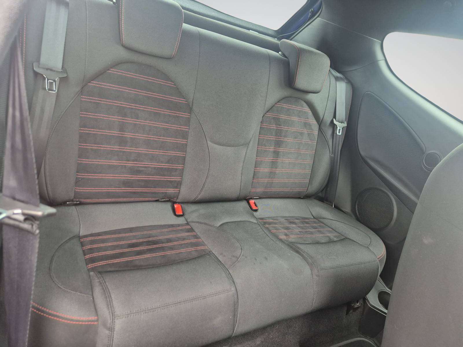 Alfa Romeo MiTo 1.4i Super / Navigation / Ecran Multifonction / Alcantara Partiel / Garantie 12 Mois
