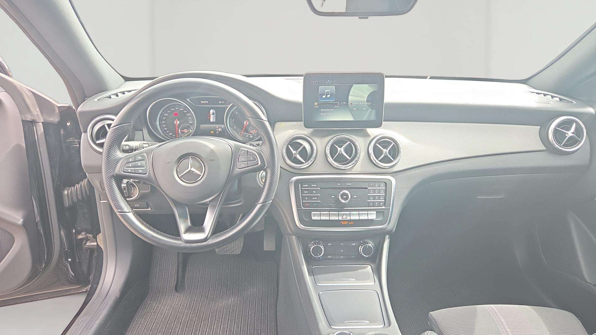 Mercedes-Benz CLA 180 Shooting Brake CLA A7 Business Solution