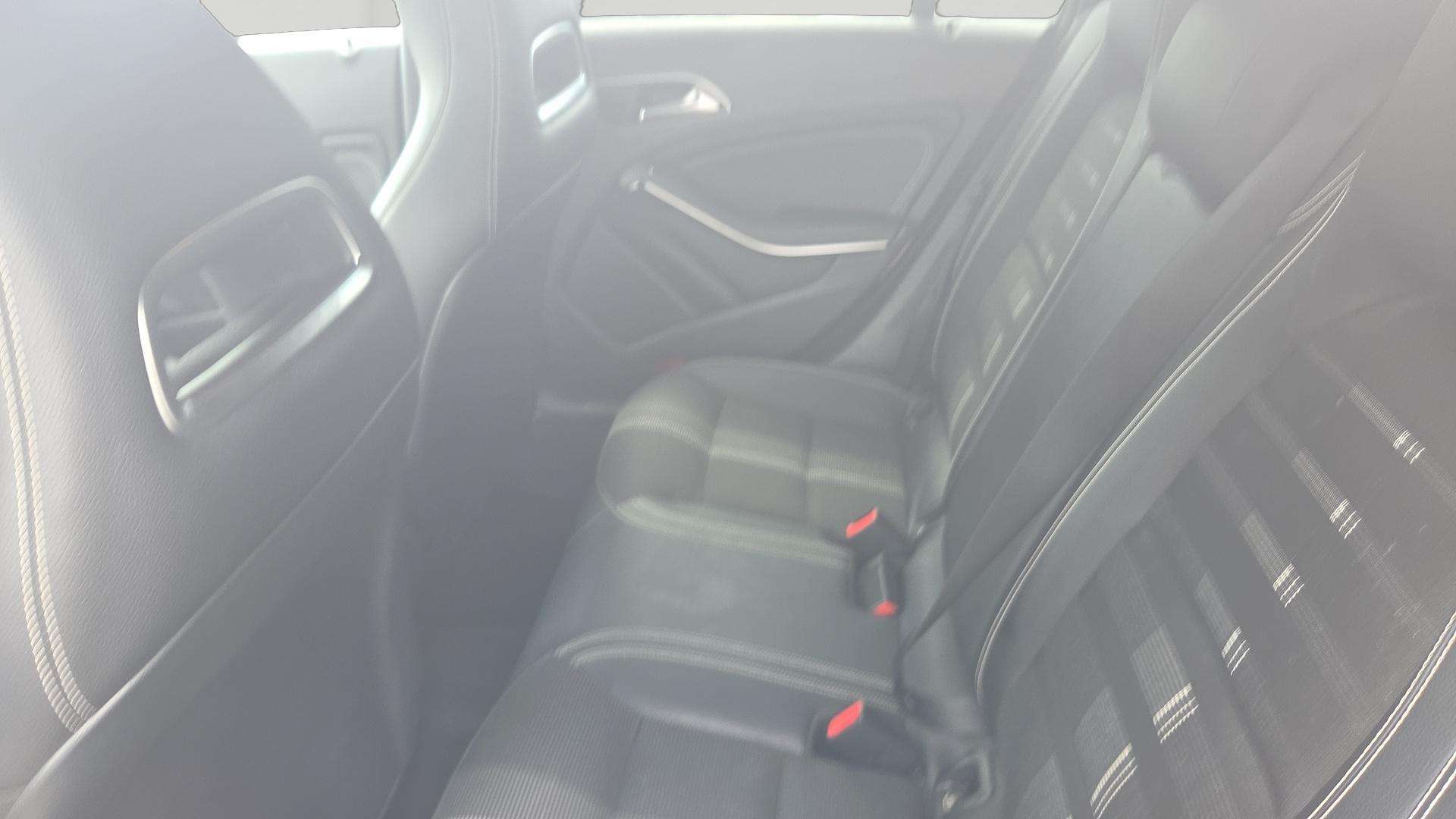 Mercedes-Benz CLA 180 Shooting Brake CLA A7 Business Solution