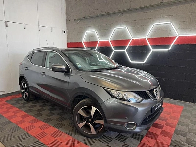 Nissan Qashqai 1.6 dCi FAP - 130 2016 II N-Connecta ENTRETIEN A JOUR TOIT PANORAMIQUE CAMERA 360°