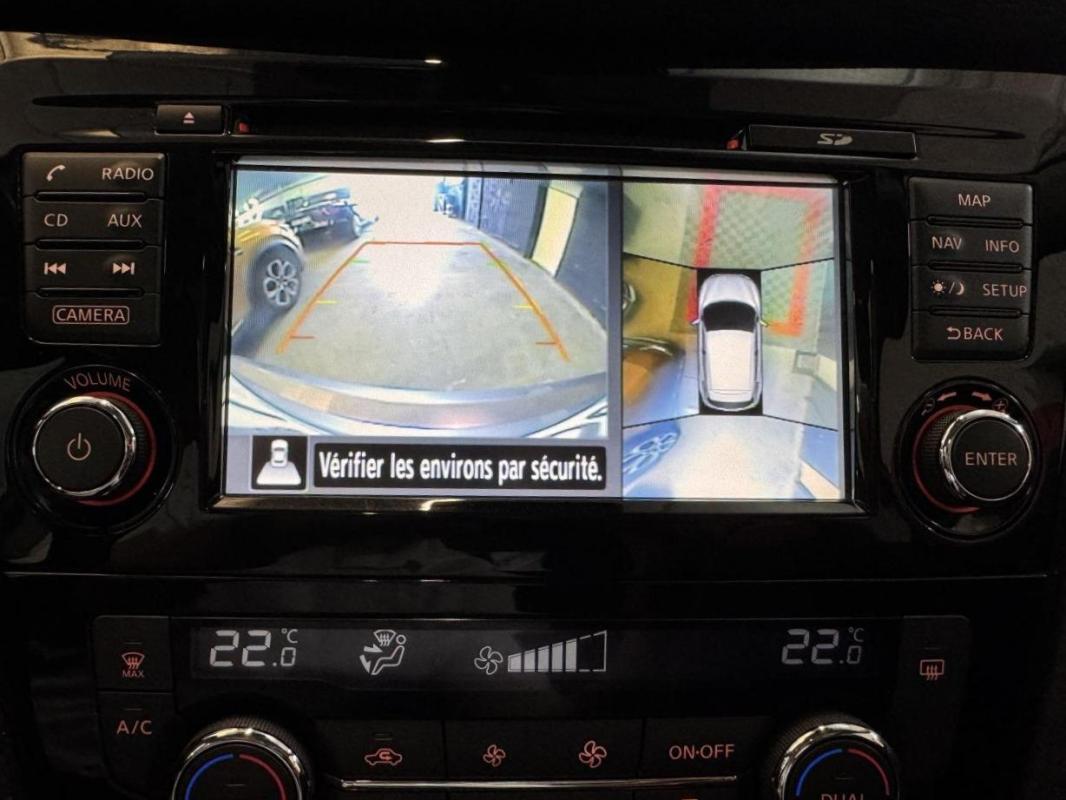 Nissan Qashqai 1.6 dCi FAP - 130 2016 II N-Connecta ENTRETIEN A JOUR TOIT PANORAMIQUE CAMERA 360°