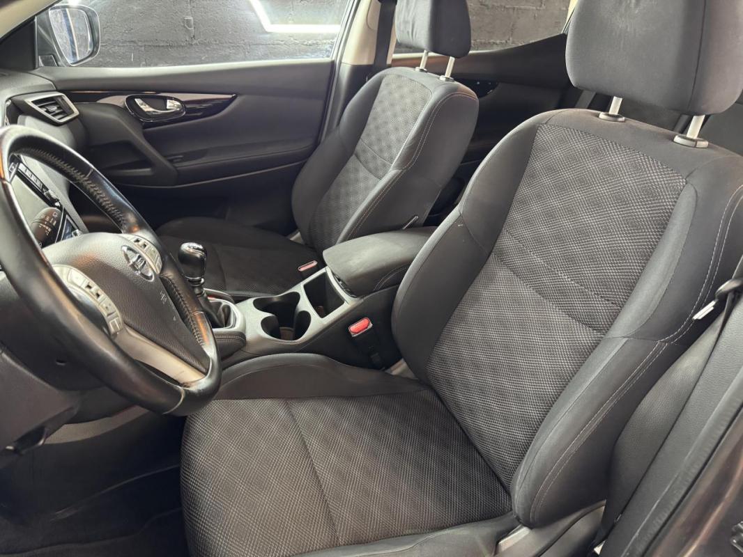 Nissan Qashqai 1.6 dCi FAP - 130 2016 II N-Connecta ENTRETIEN A JOUR TOIT PANORAMIQUE CAMERA 360°