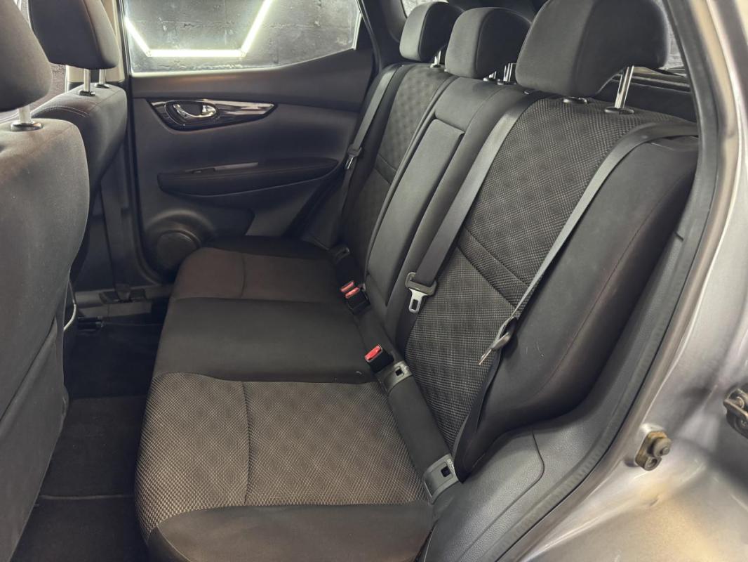 Nissan Qashqai 1.6 dCi FAP - 130 2016 II N-Connecta ENTRETIEN A JOUR TOIT PANORAMIQUE CAMERA 360°