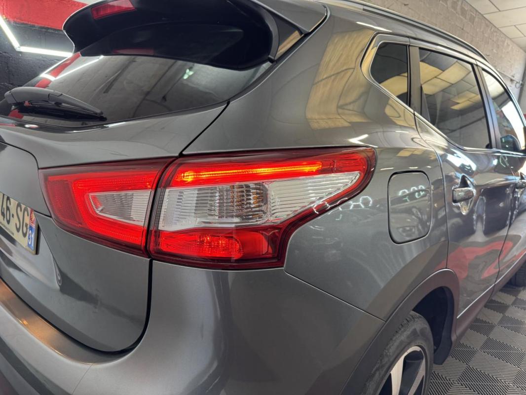 Nissan Qashqai 1.6 dCi FAP - 130 2016 II N-Connecta ENTRETIEN A JOUR TOIT PANORAMIQUE CAMERA 360°