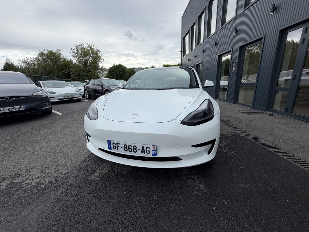 Tesla Model 3 STANDARD PLUS RWD