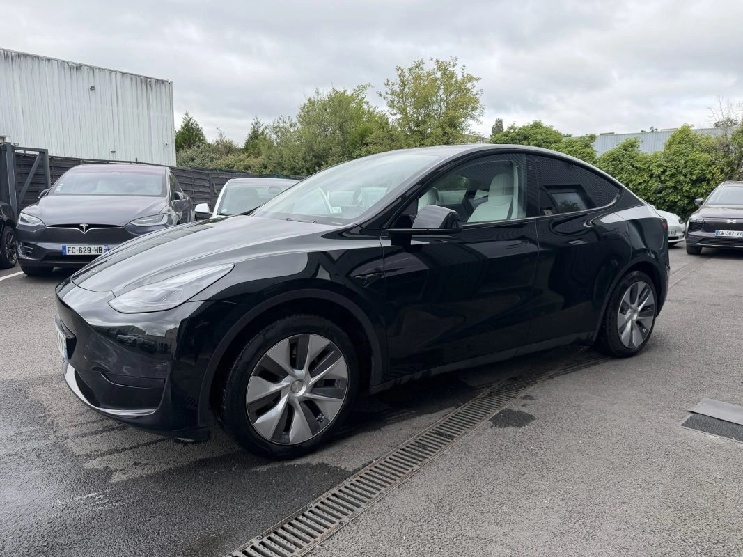 Tesla Model Y PROPULSION