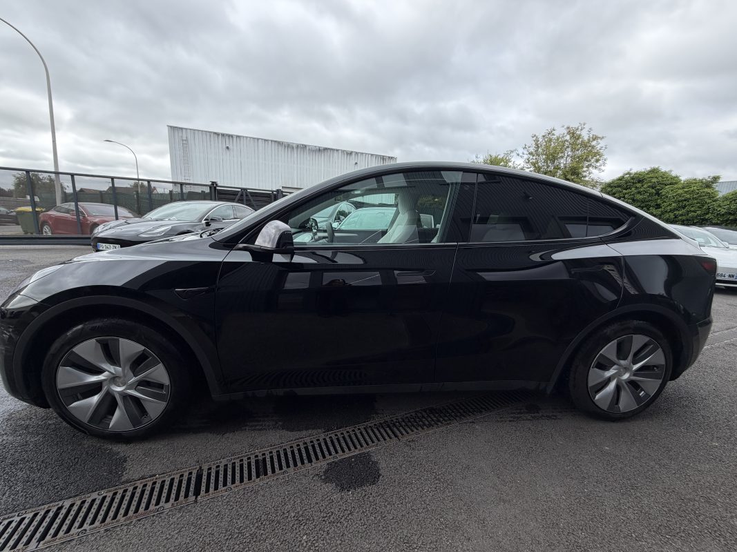 Tesla Model Y PROPULSION