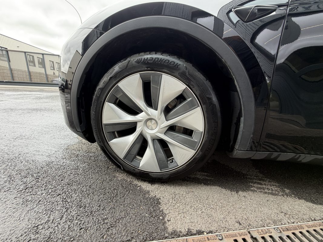 Tesla Model Y PROPULSION
