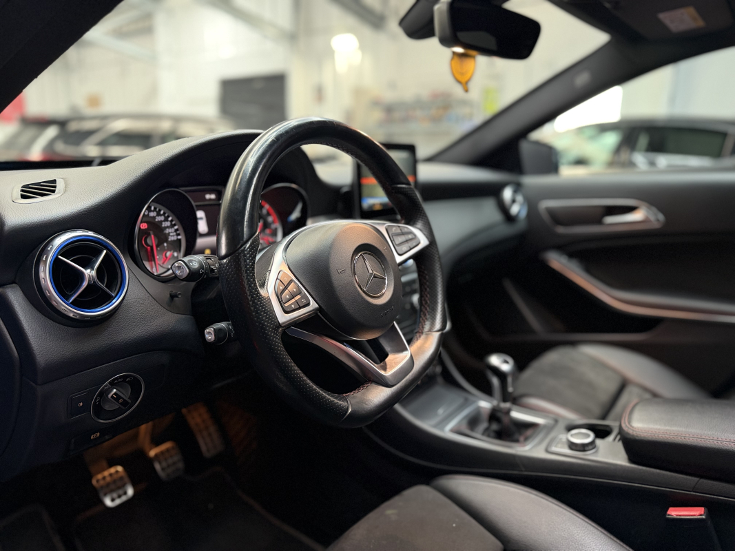 Mercedes-Benz Gla 200D Fascination