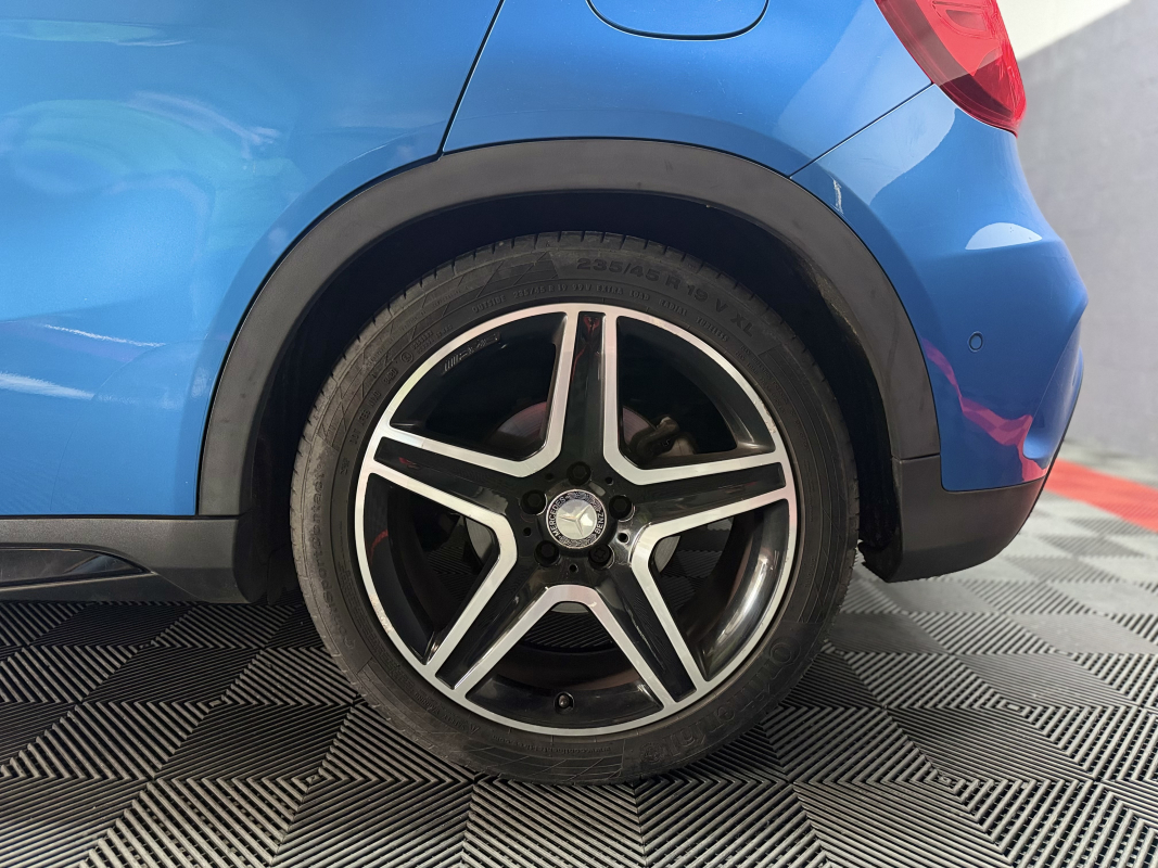 Mercedes-Benz Gla 200D Fascination