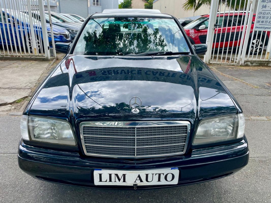 Mercedes-Benz Classe C 250TD 150ch CLASSIC BA