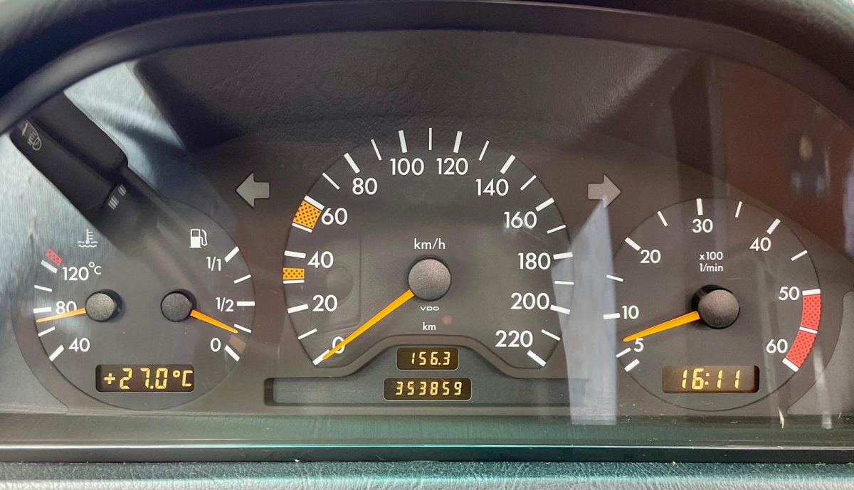 Mercedes-Benz Classe C 250TD 150ch CLASSIC BA