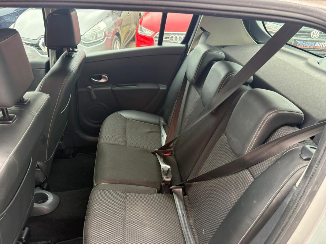 Renault Clio III 1.5L DCI 68 CHV IDEAL POUR JEUNE PERMIS | ENTIÈREMENT RÉVISÉE ET GARANTIE 12 MOIS