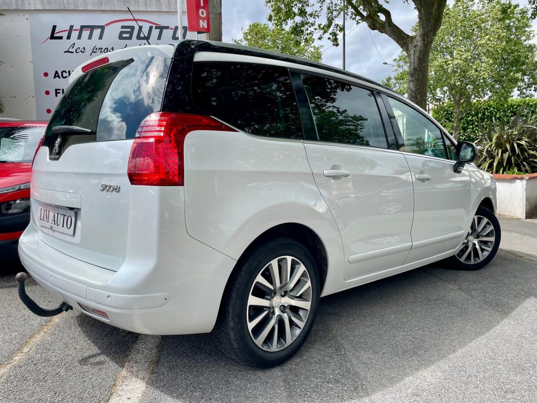 Peugeot 5008 2.0 HDI 160 FELINE BA