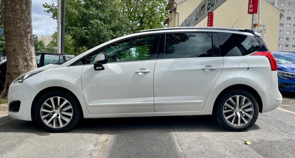 Peugeot 5008 2.0 HDI 160 FELINE BA