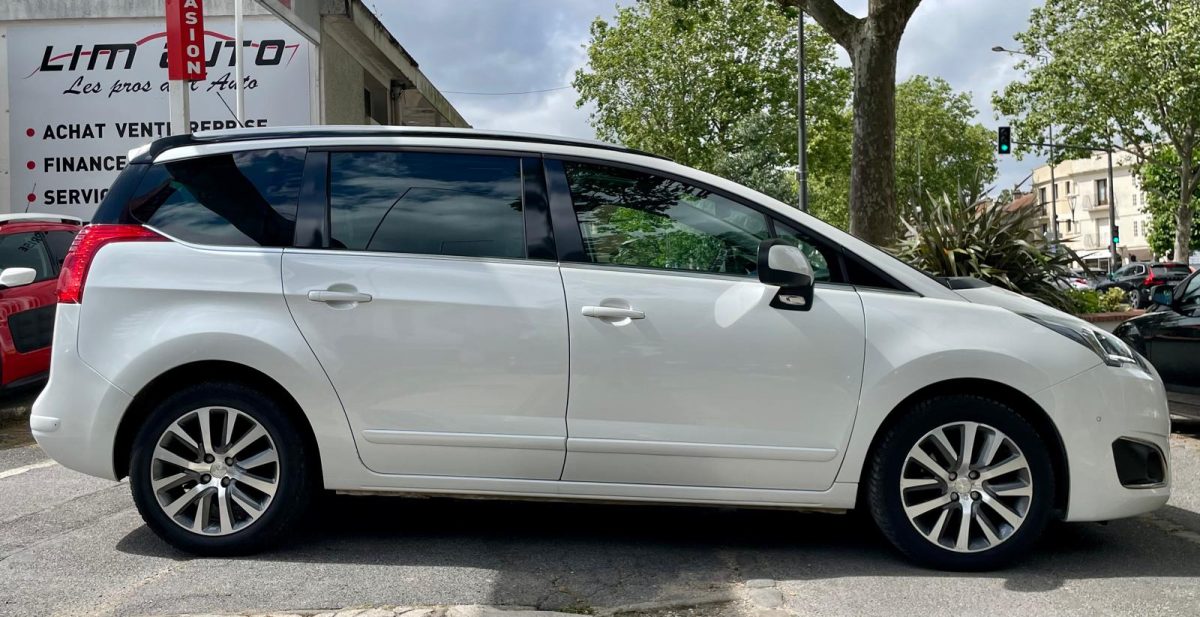 Peugeot 5008 2.0 HDI 160 FELINE BA