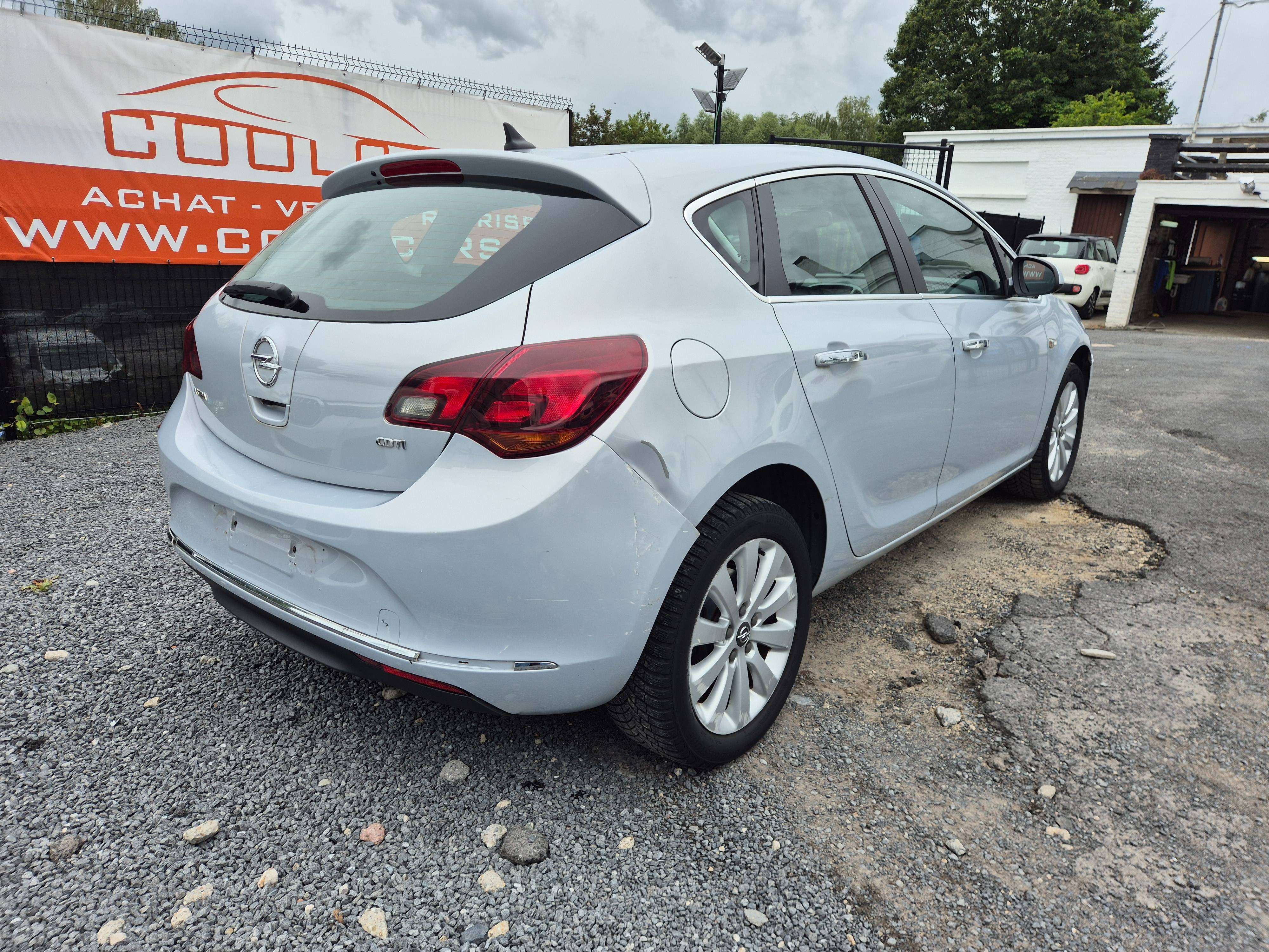 Opel Astra 1.7 CDTi Cosmo