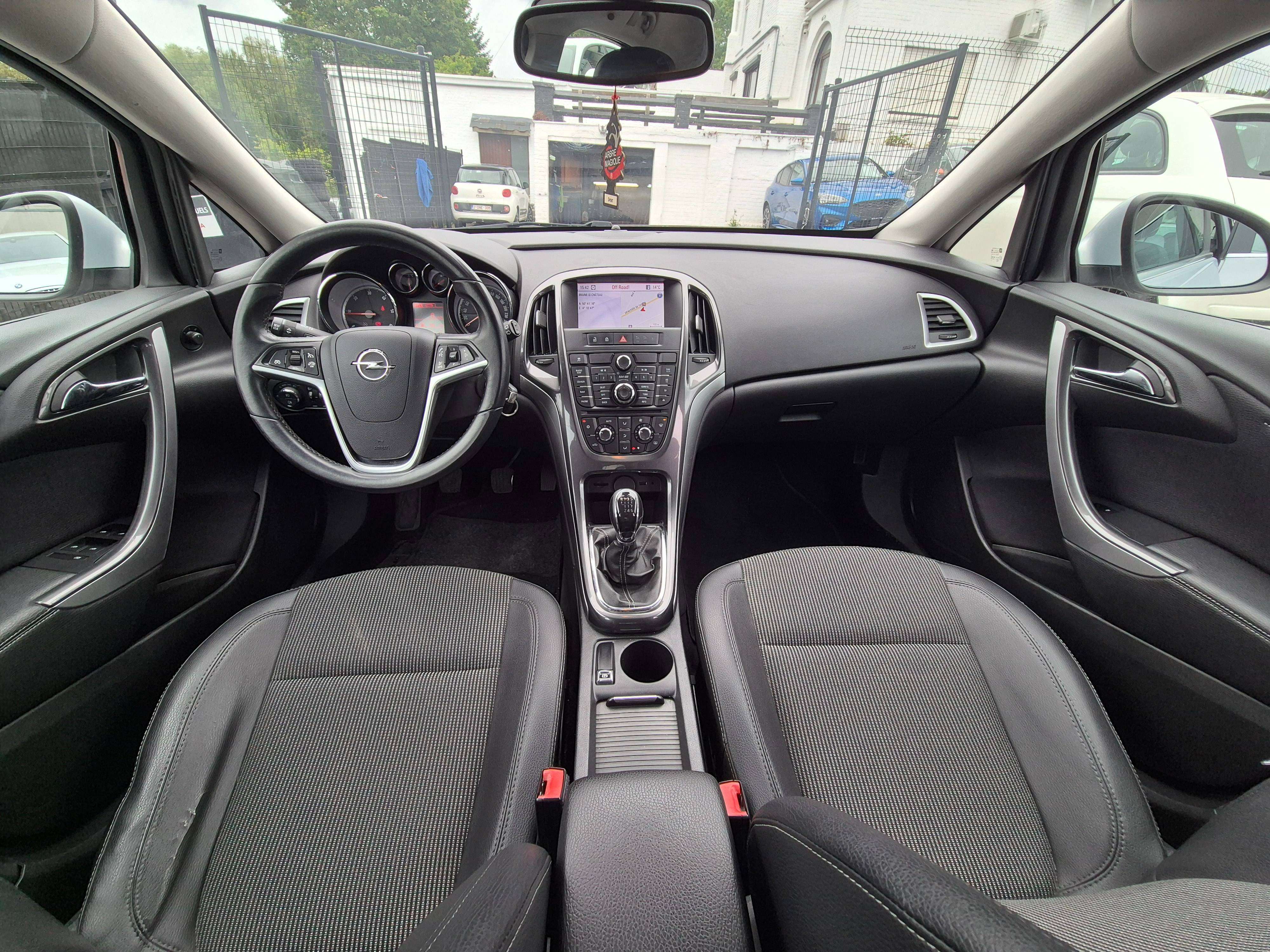 Opel Astra 1.7 CDTi Cosmo