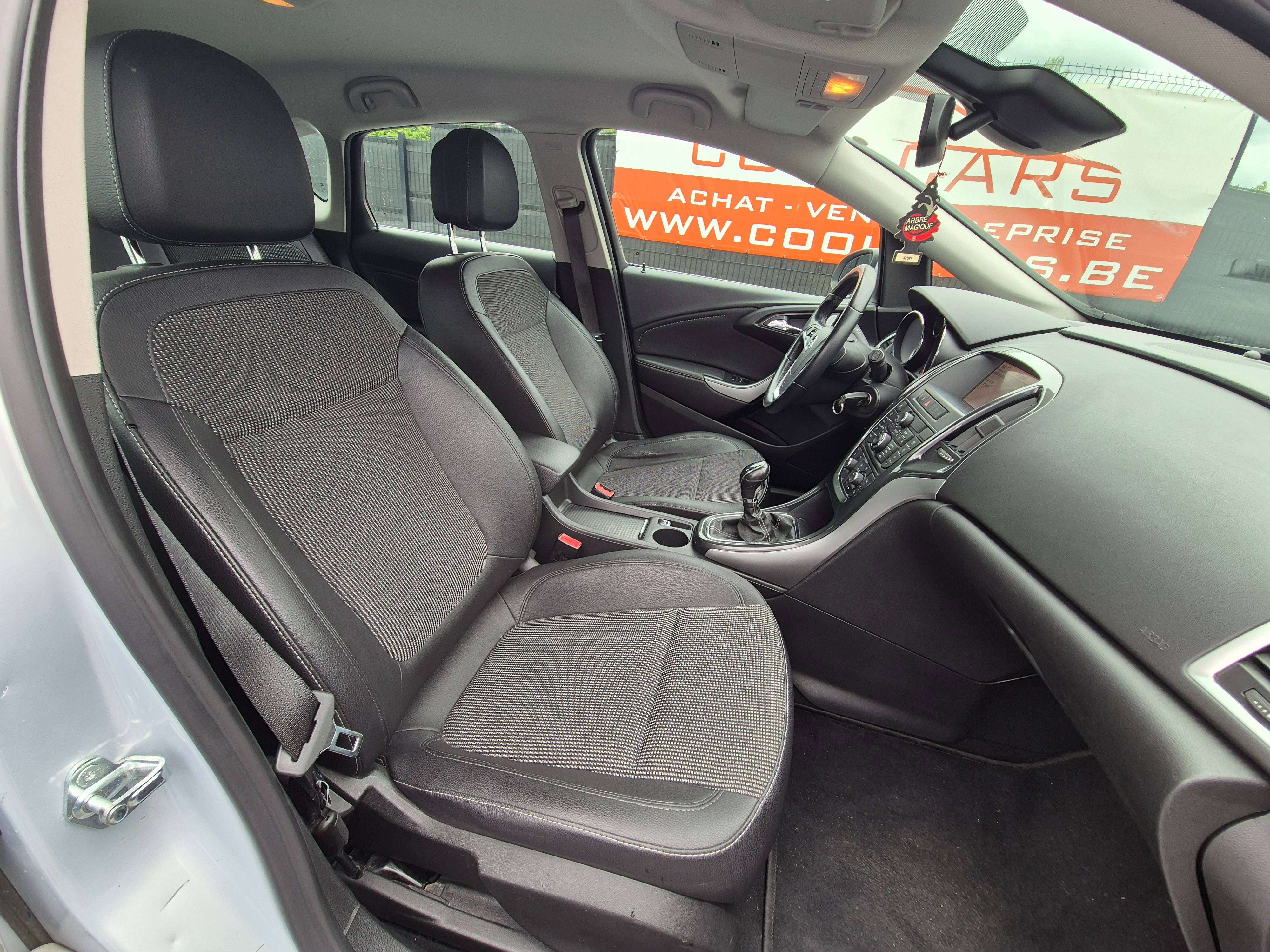 Opel Astra 1.7 CDTi Cosmo