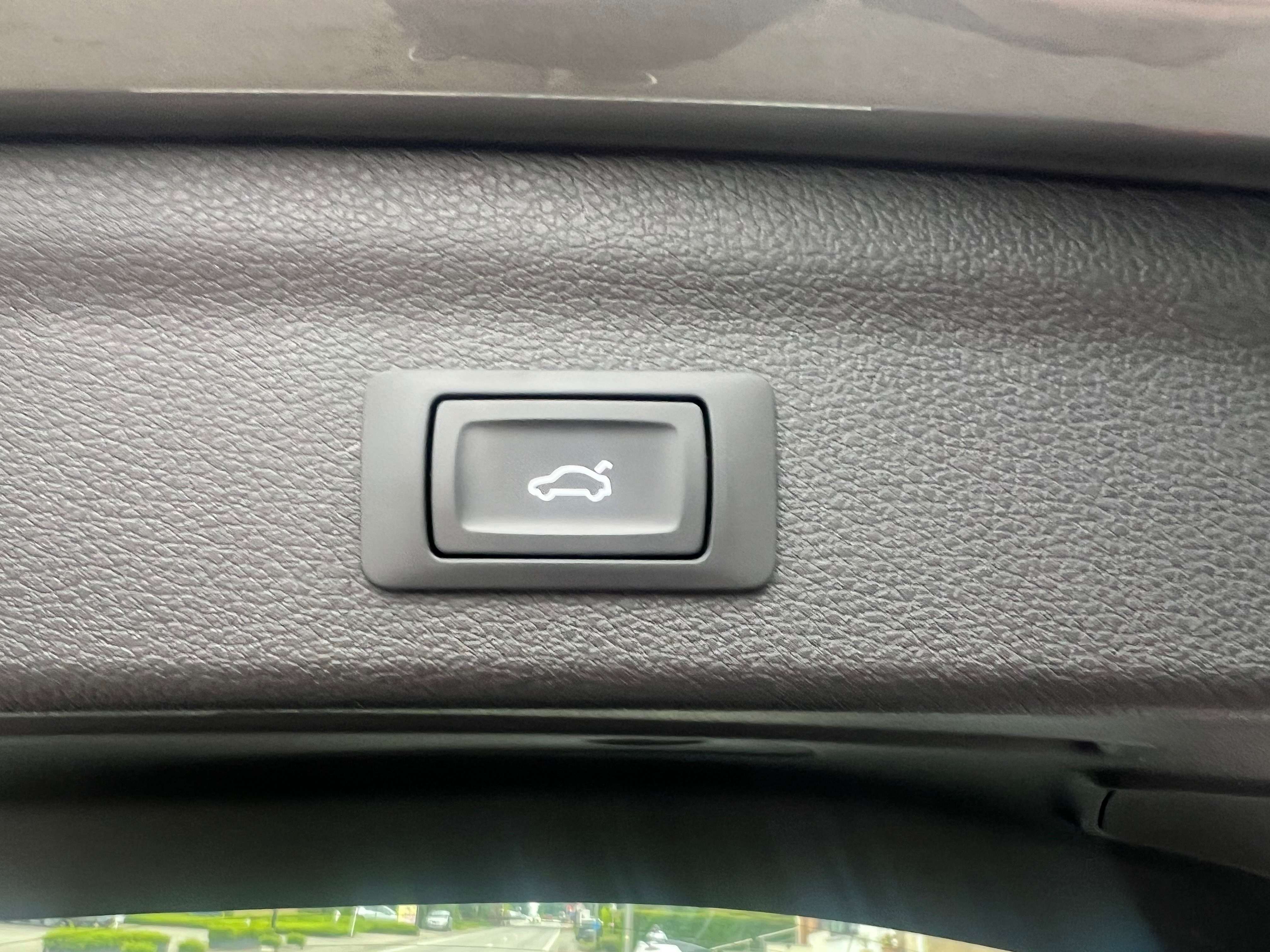 Audi Q3 35 TFSI S line (EU6AP Min 2035) CUIR GPS CARPLAY AUTOMATIQUE CRÉDIT 100% GARANTIE