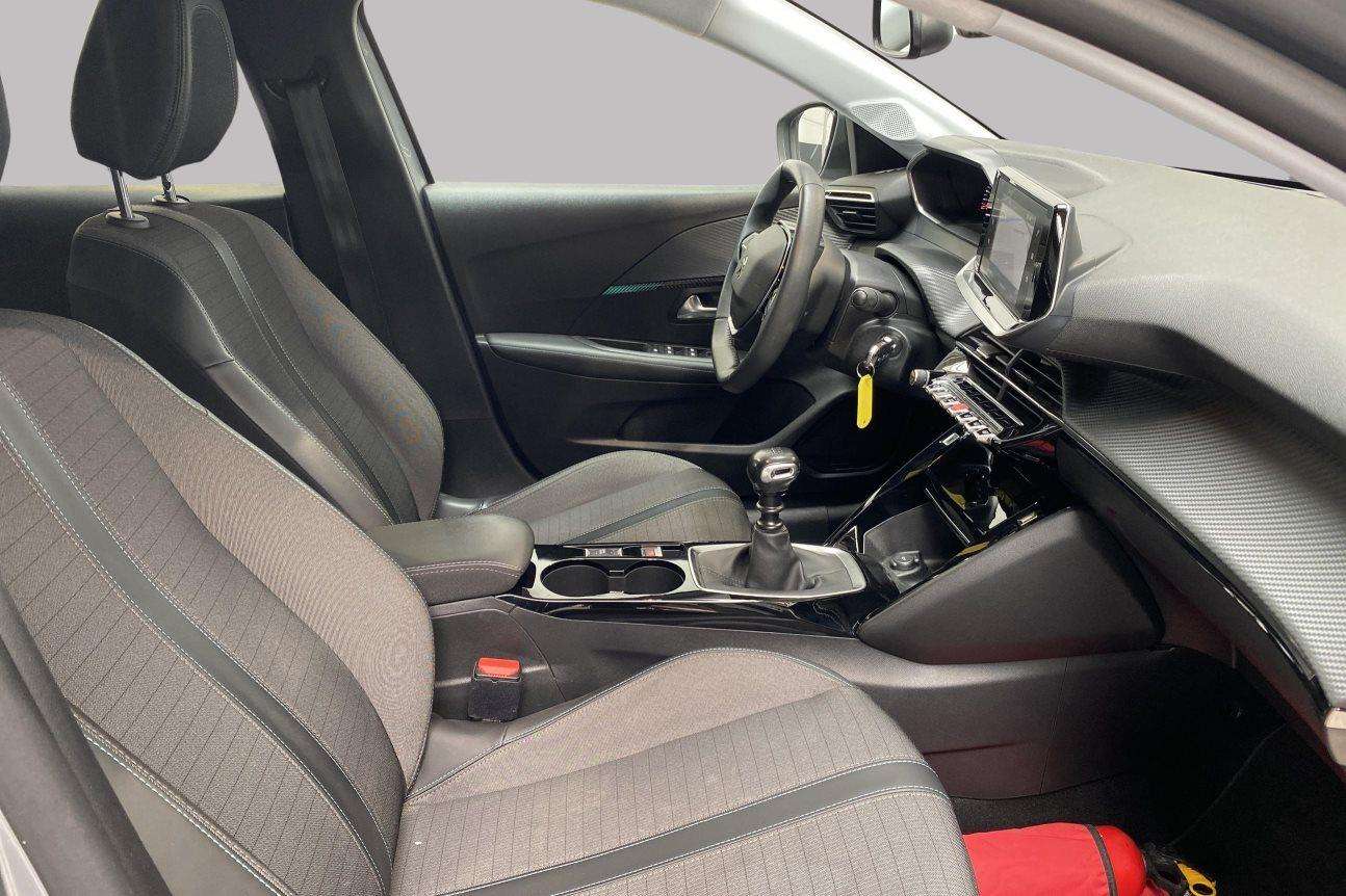 Peugeot 208 Allure* GPS détecteurs obs.