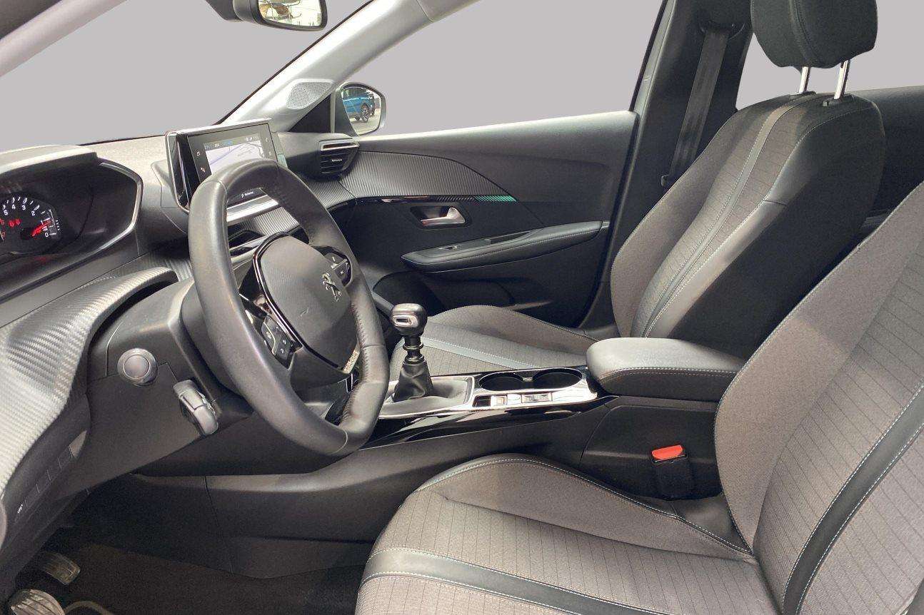 Peugeot 208 Allure* GPS détecteurs obs.