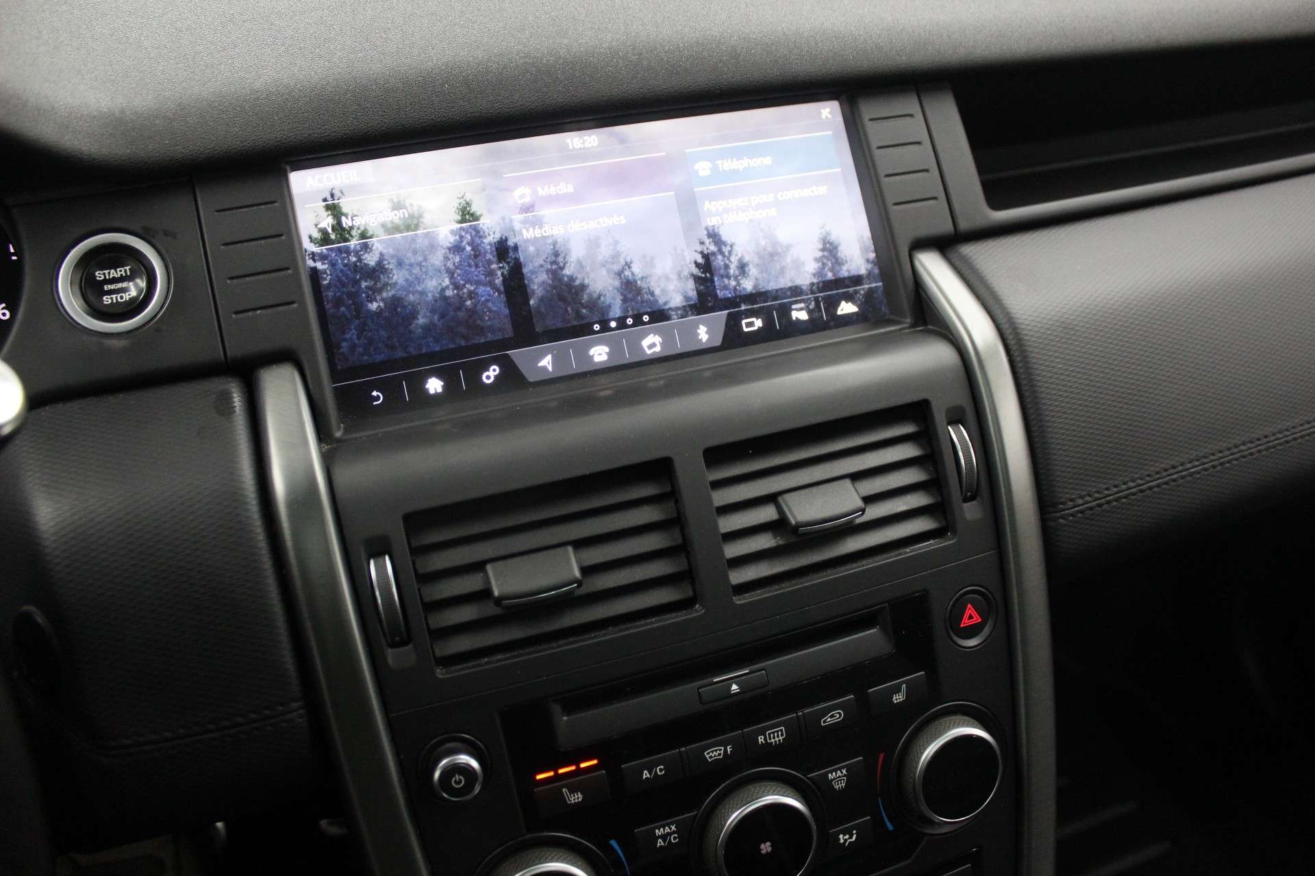 Land Rover Discovery Sport Discovery Sport 2.0 TD4 HSE * Garantie *