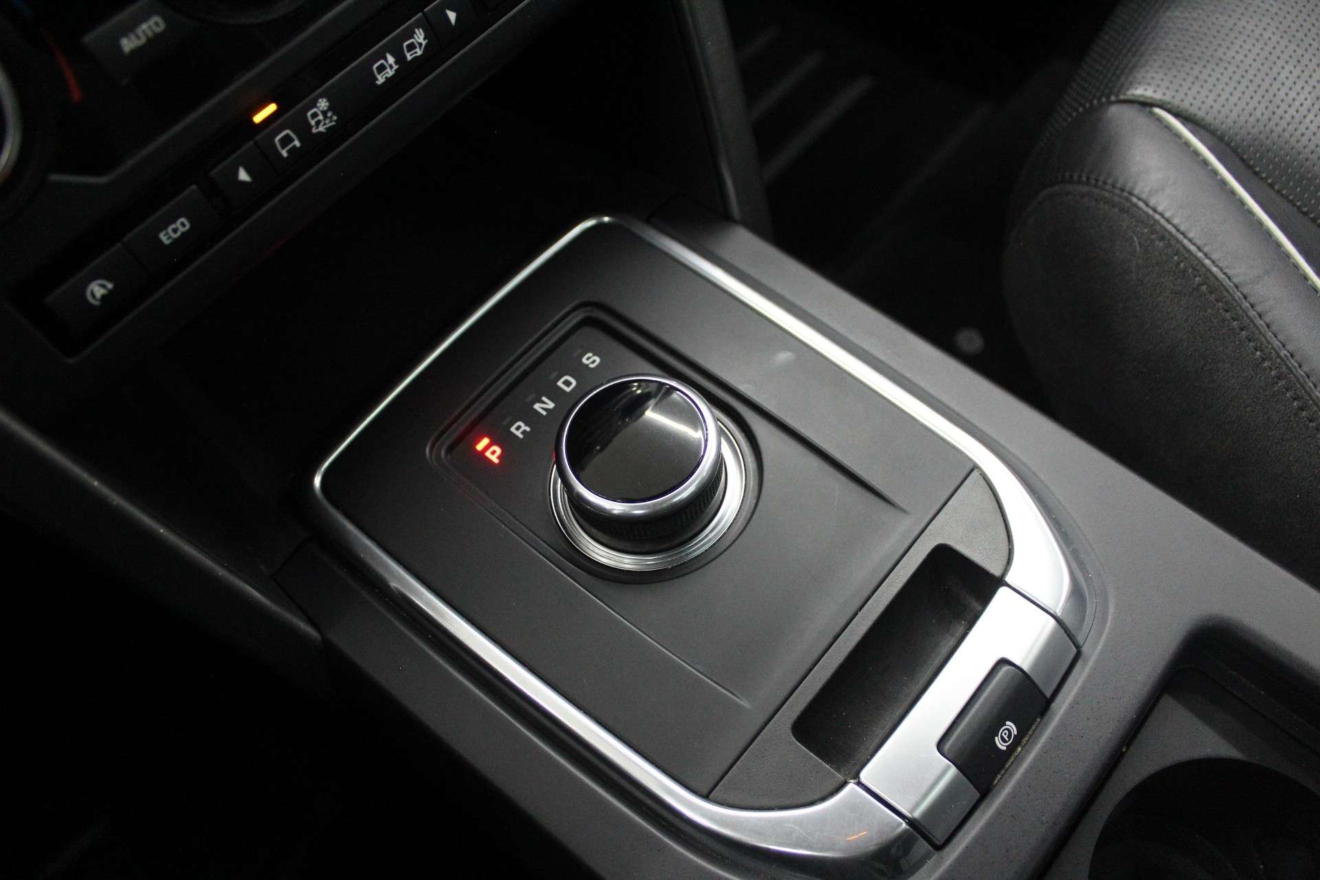 Land Rover Discovery Sport Discovery Sport 2.0 TD4 HSE * Garantie *
