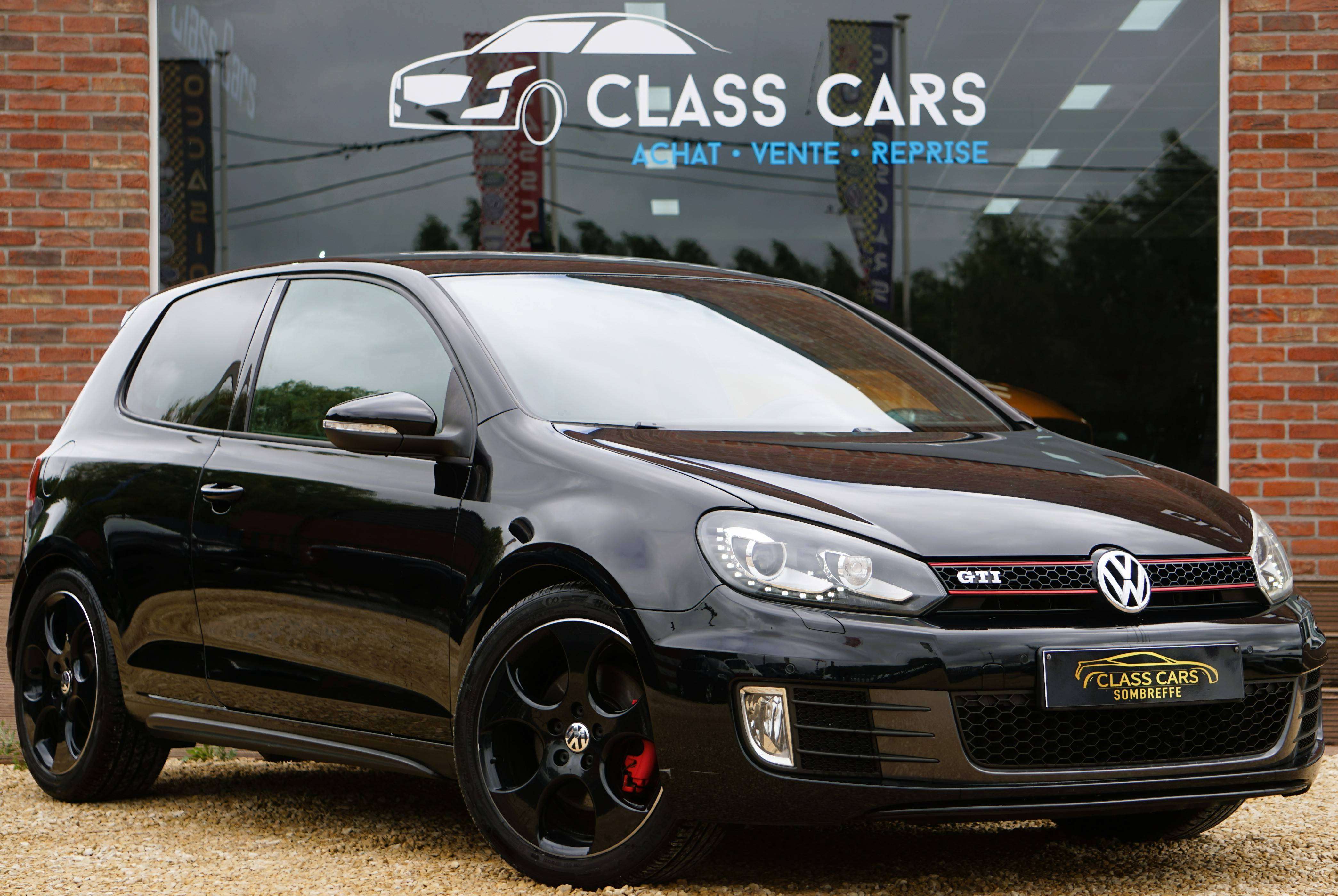 Volkswagen Golf GTI 2.0 TSI Bi-XENON PDC AV/AR CARNET COMPLET
