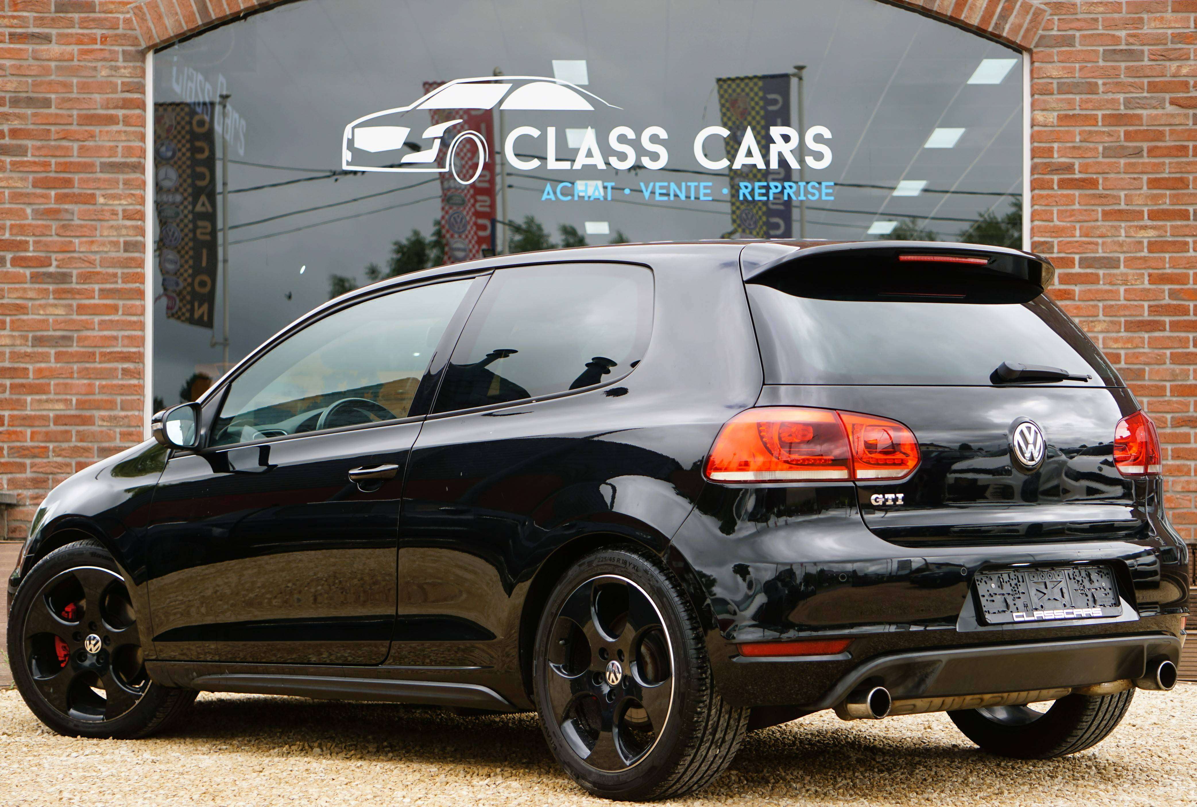 Volkswagen Golf GTI 2.0 TSI Bi-XENON PDC AV/AR CARNET COMPLET