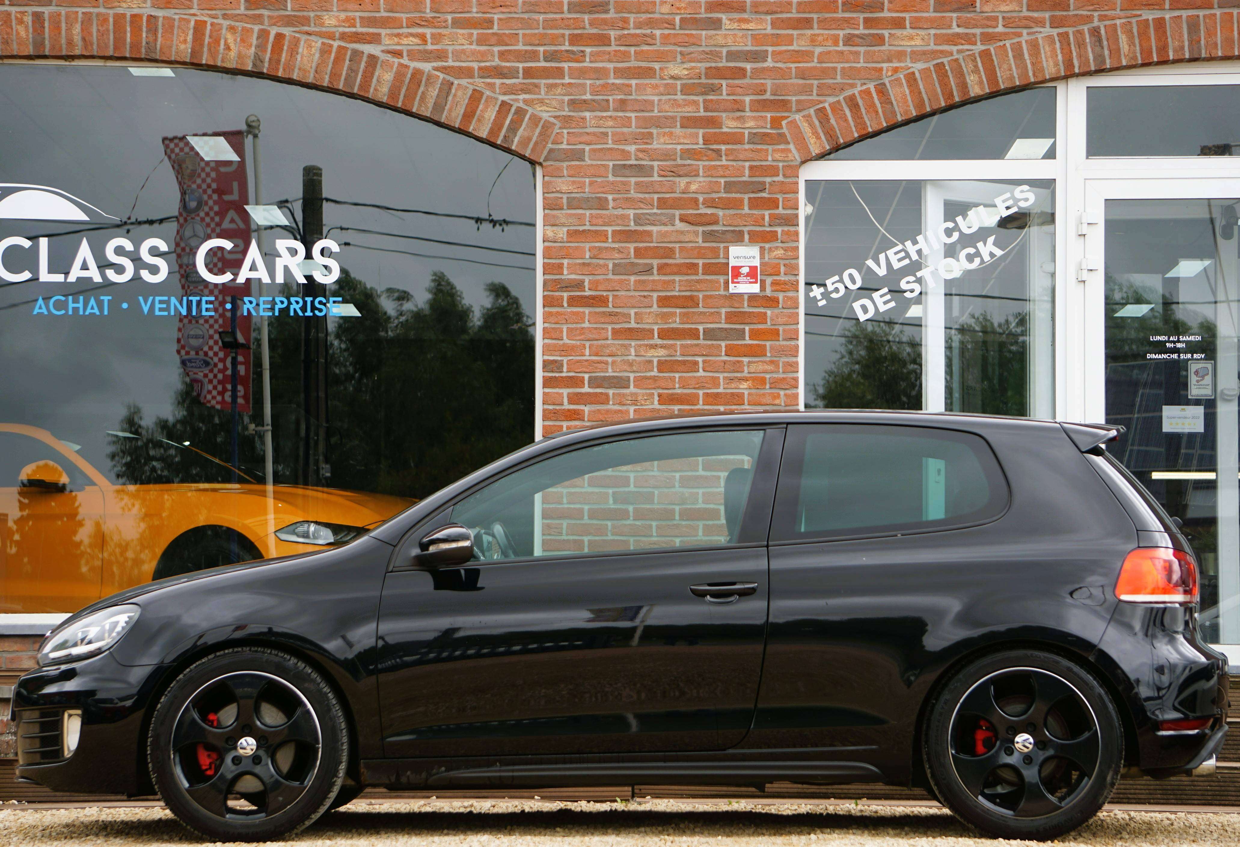Volkswagen Golf GTI 2.0 TSI Bi-XENON PDC AV/AR CARNET COMPLET