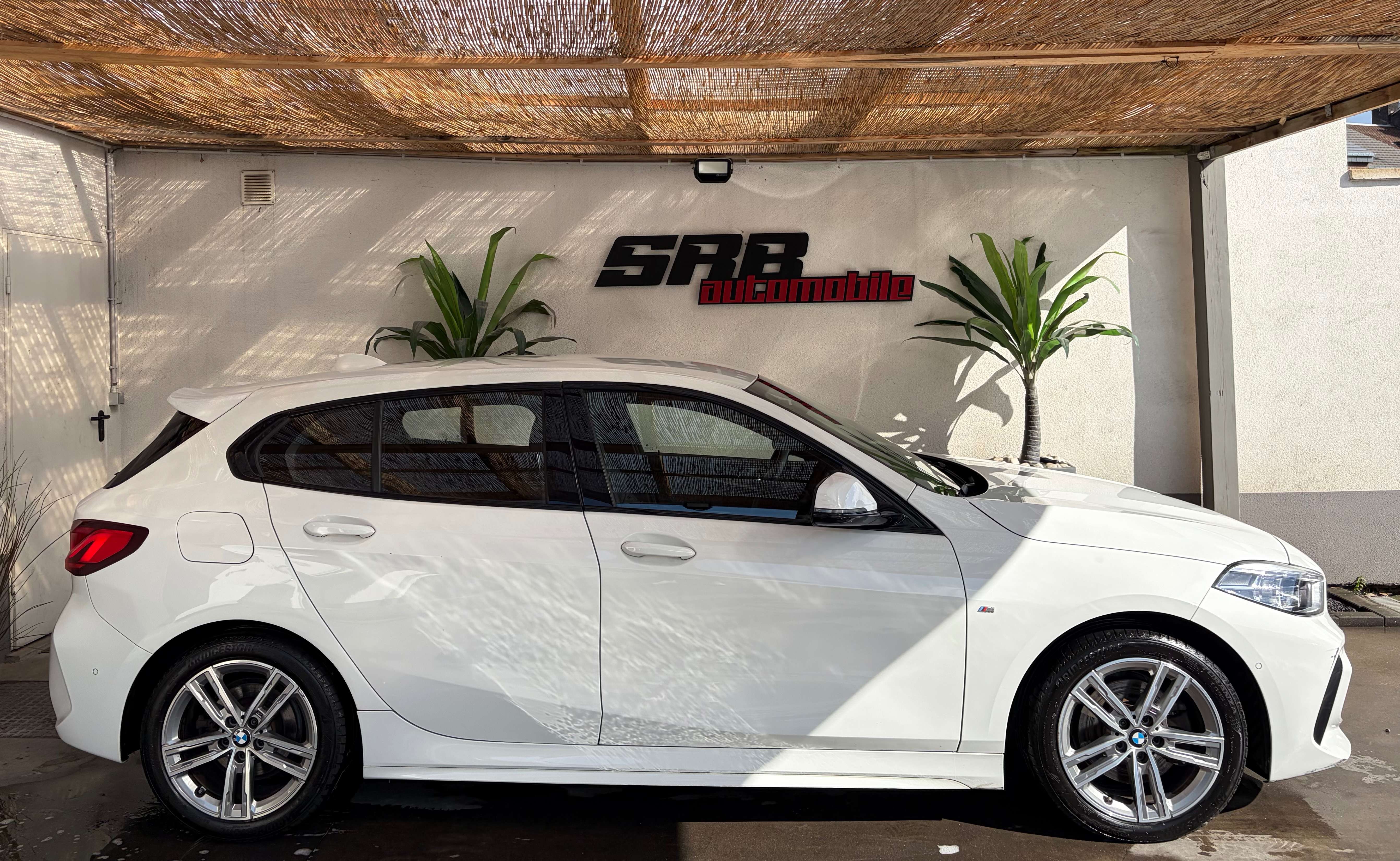 BMW 118 BMW 118dA Pack M