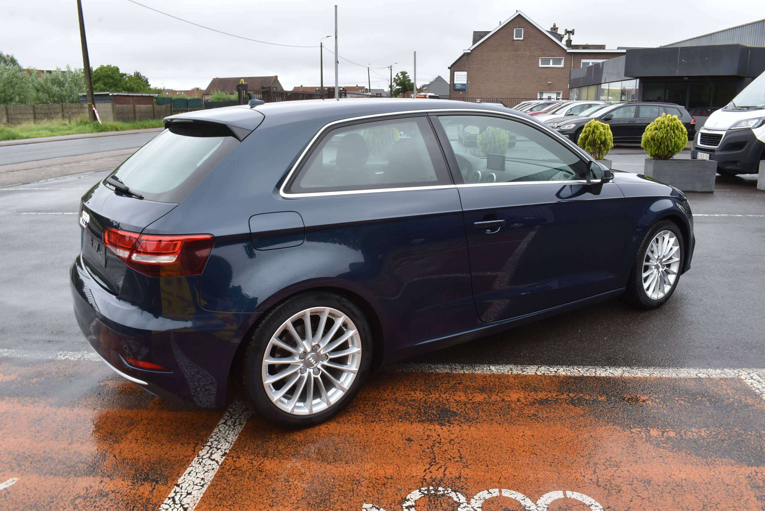 Audi A3 1.6 TDi Design Pack Sport GPS/Xenon ***12M GARANTIE***