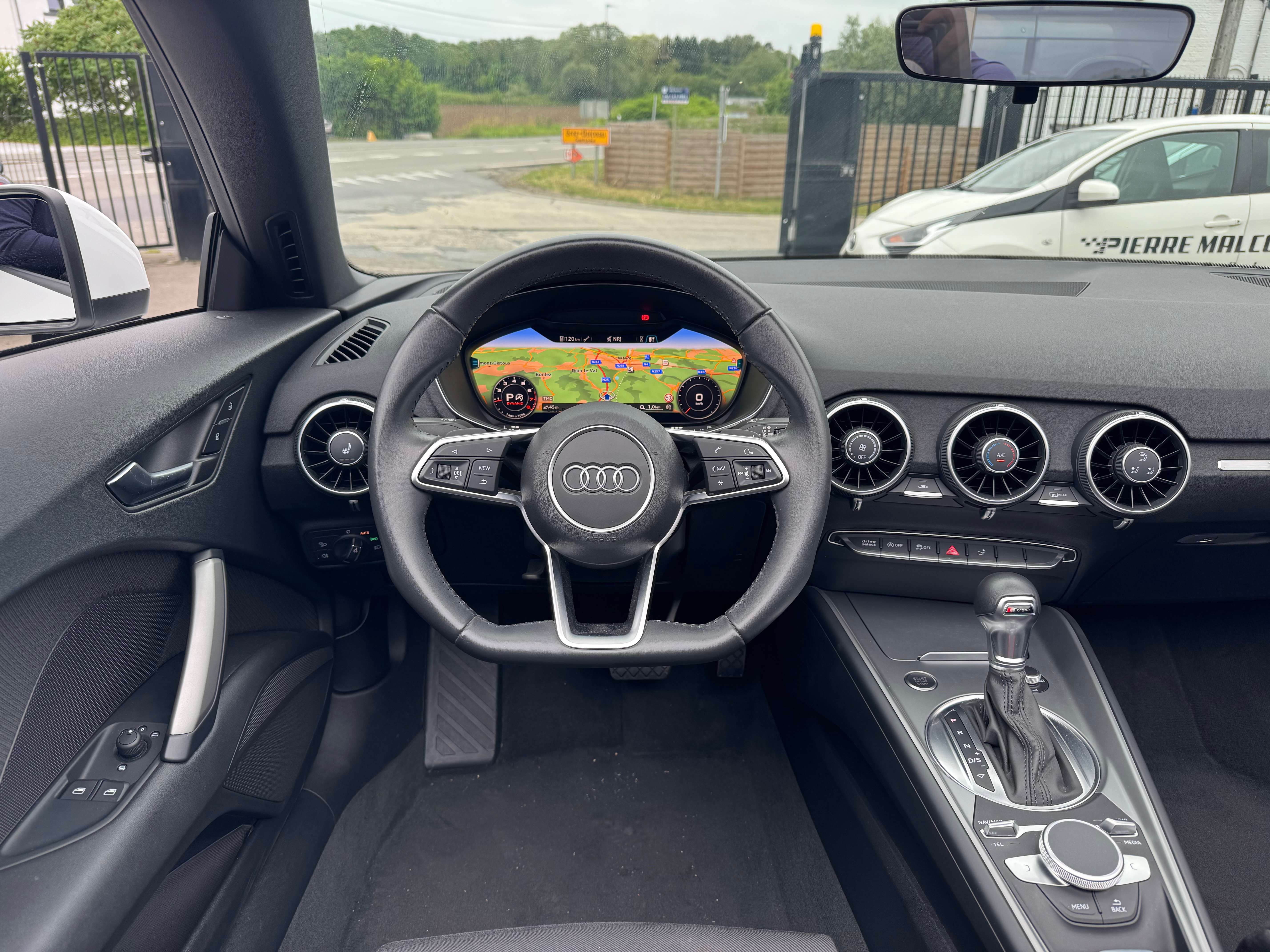 Audi TT Roadster 40 TFSI S tronic / NAV / LED / 19" / CLIM