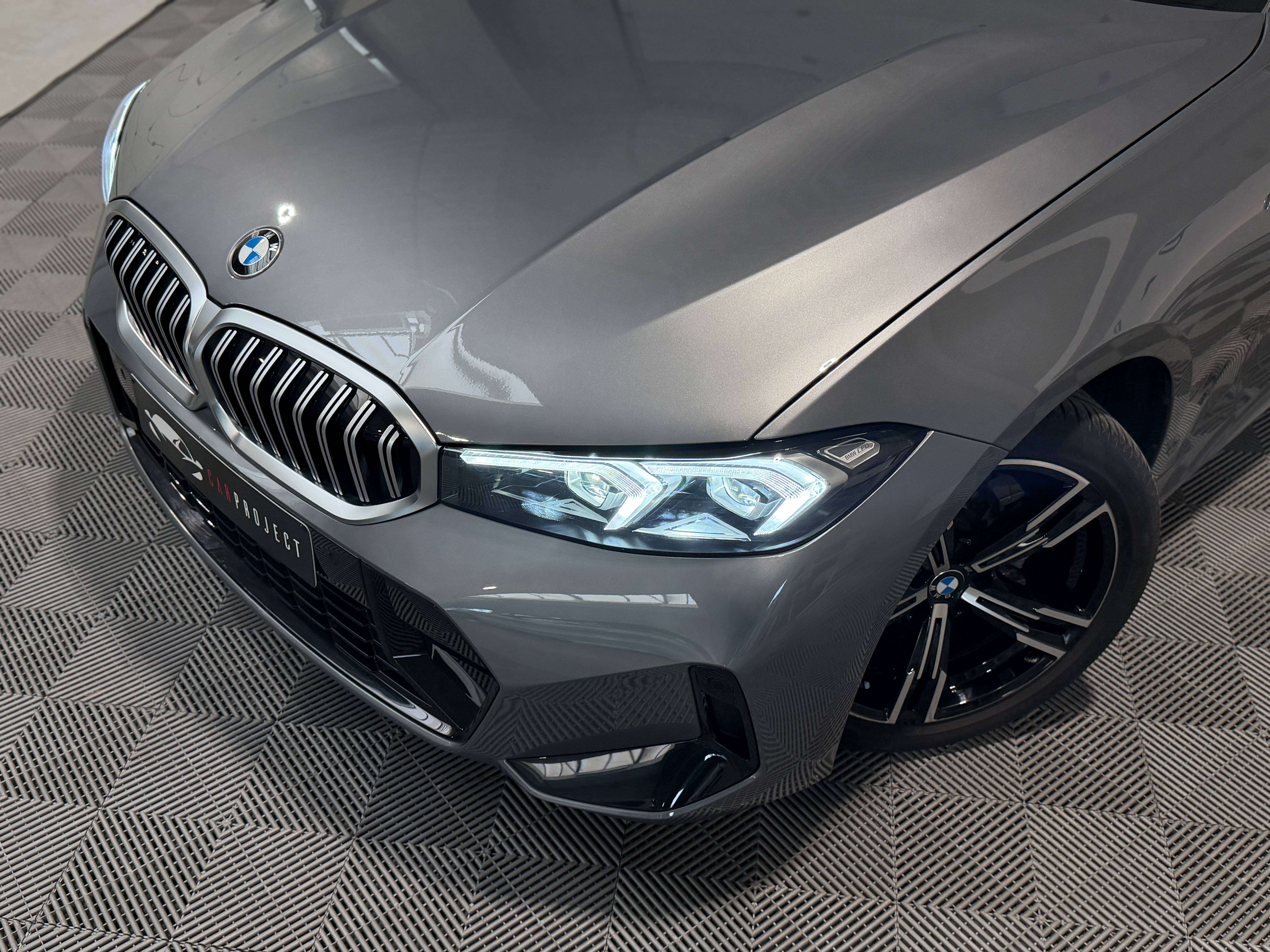 BMW 318 iA, PACK M, Apple Car-Play, Capteurs AV/AR, LED