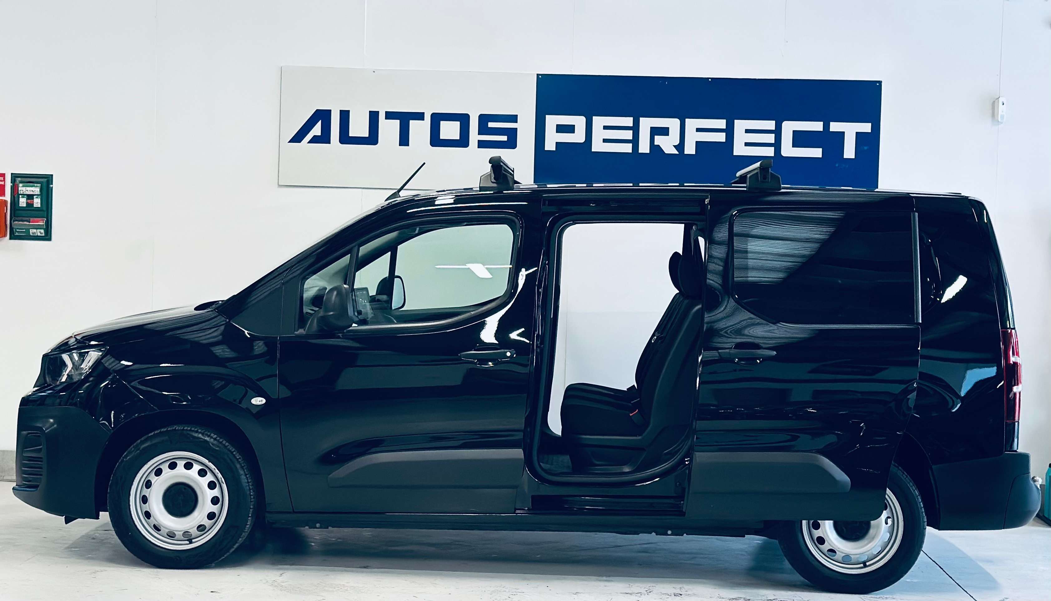Peugeot Partner 1.5 BlueHDi L2 DOUBLE CABINE CLIM NAVI PDC