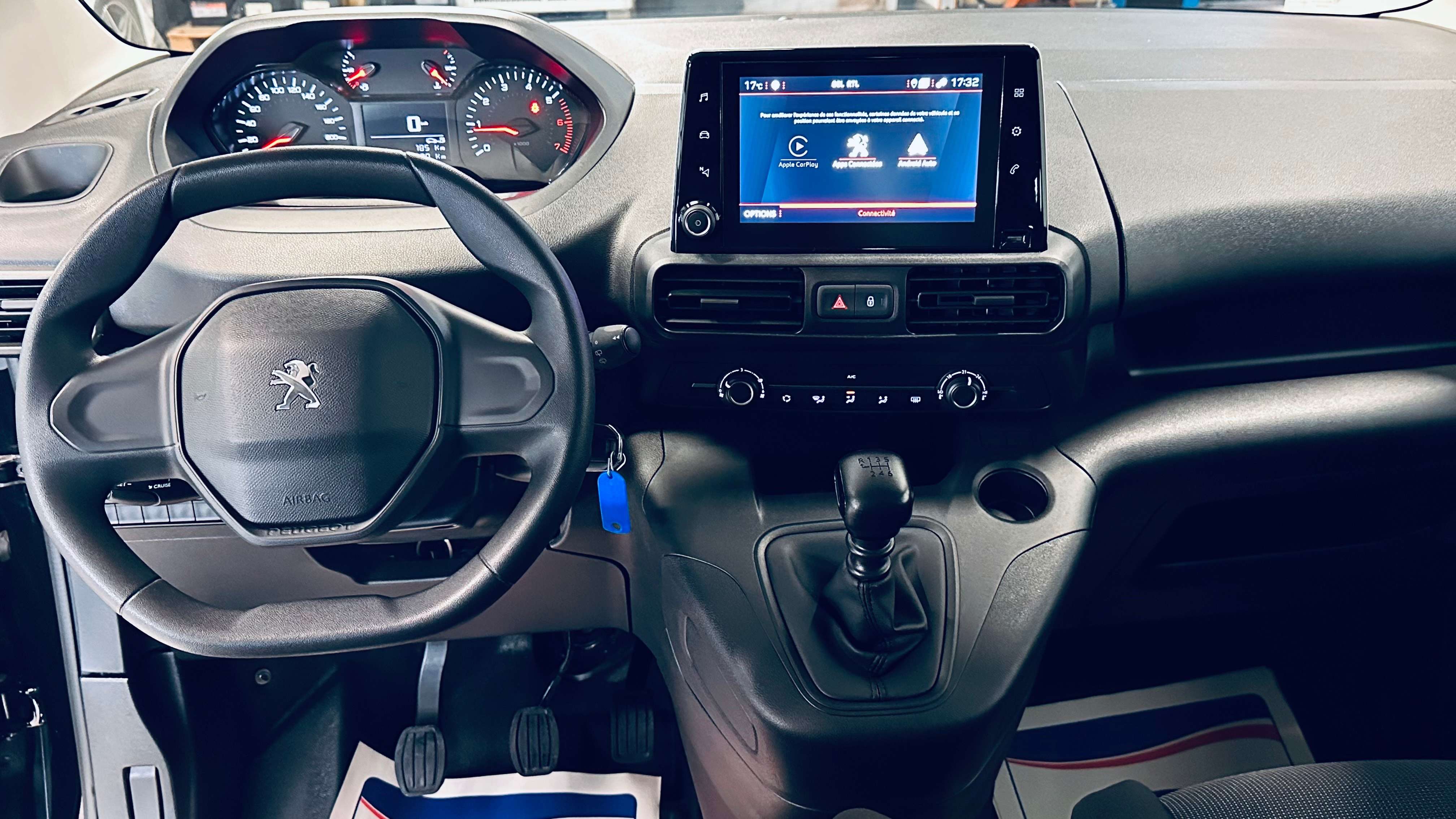 Peugeot Partner 1.5 BlueHDi L2 DOUBLE CABINE CLIM NAVI PDC