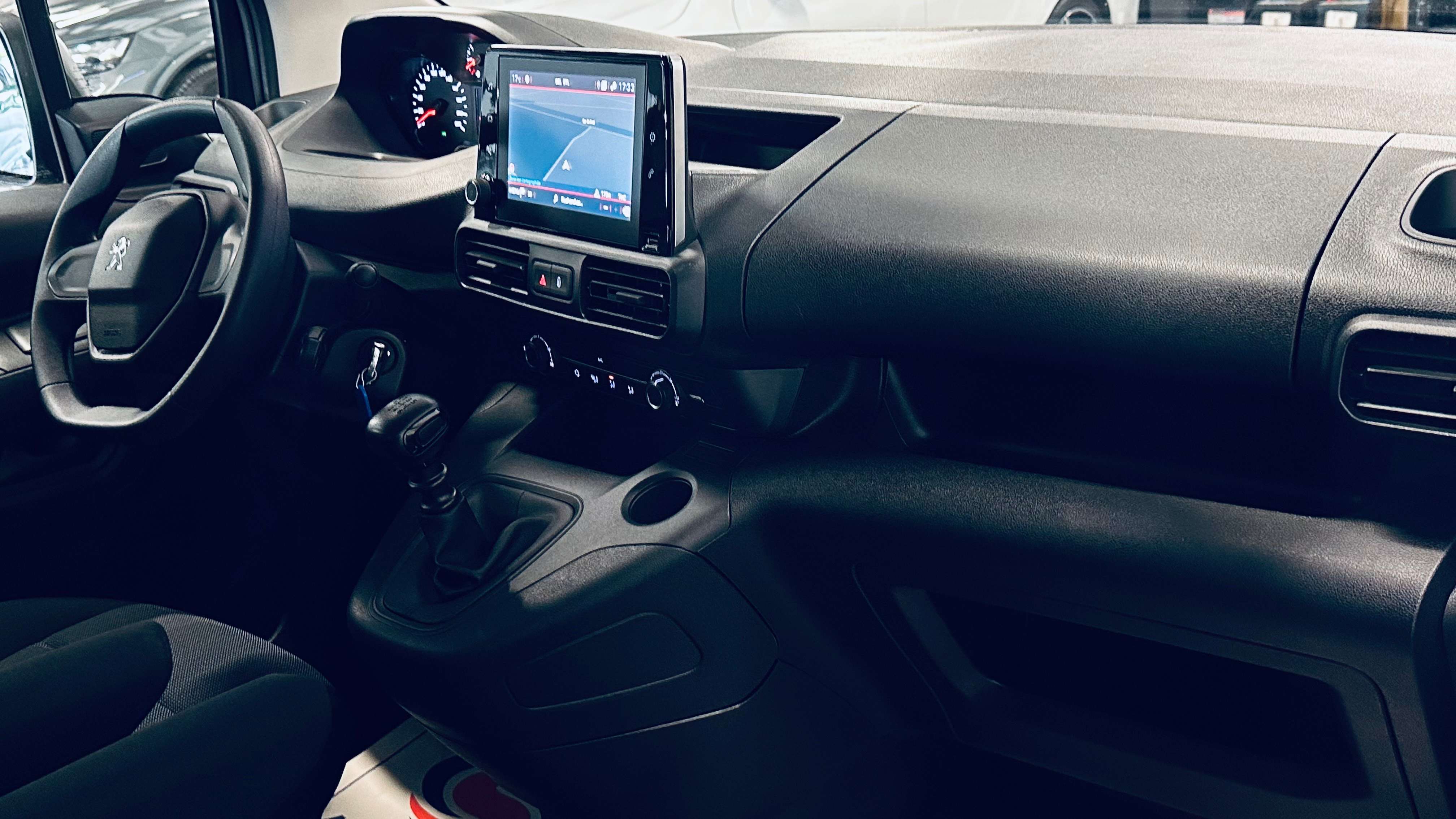 Peugeot Partner 1.5 BlueHDi L2 DOUBLE CABINE CLIM NAVI PDC