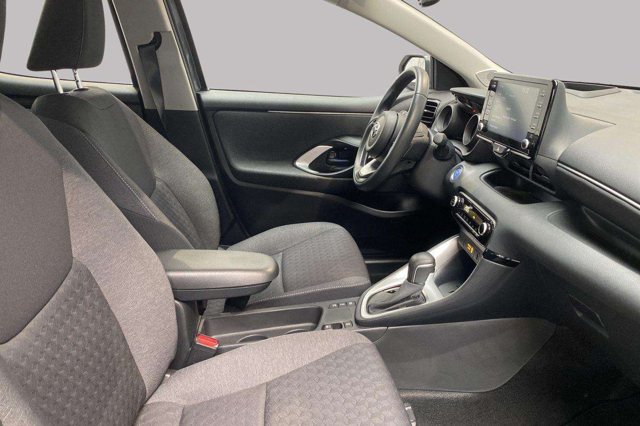 Toyota Yaris IV