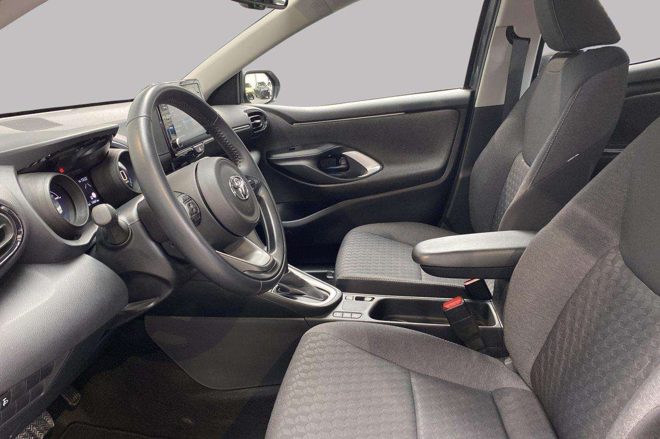 Toyota Yaris IV