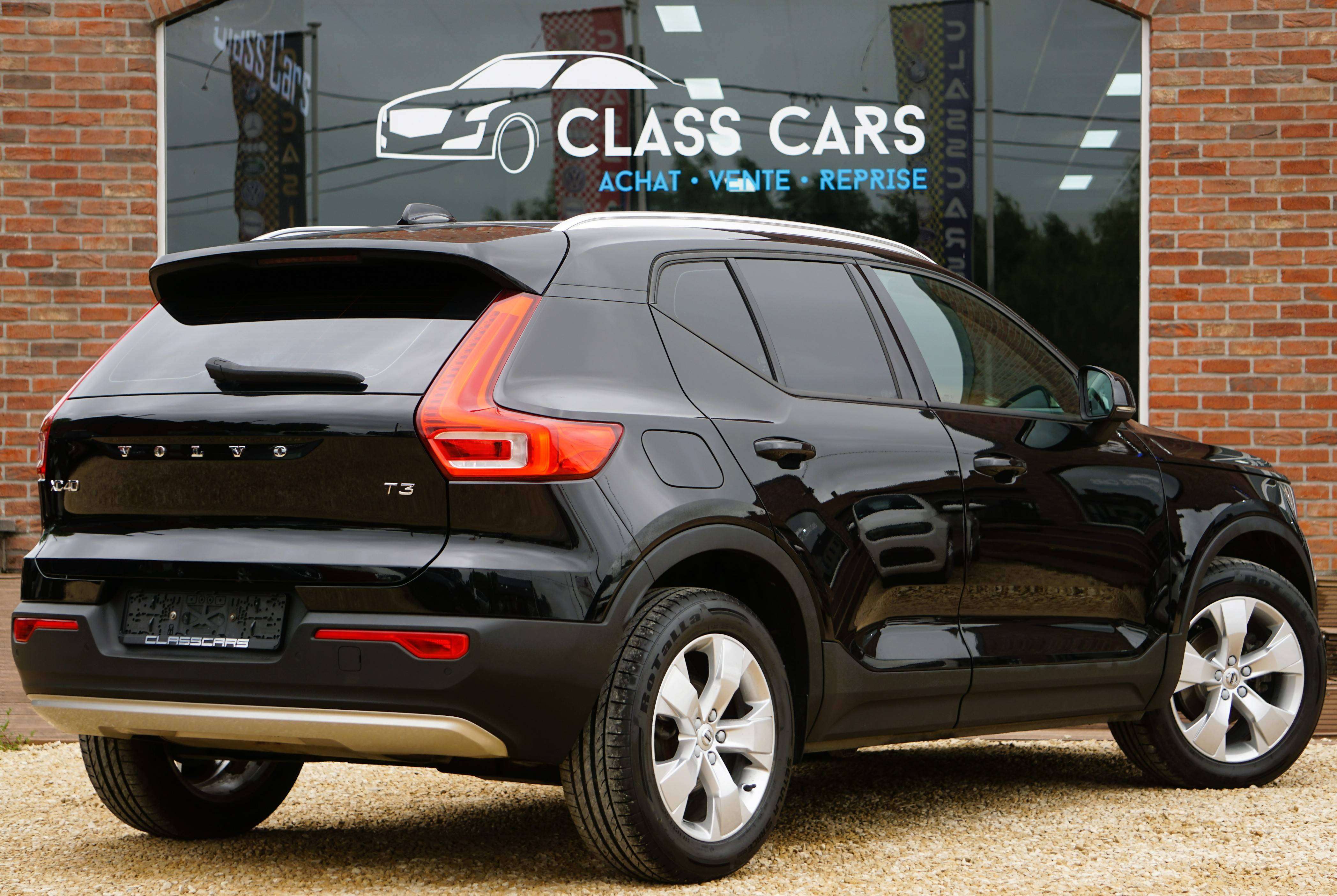 Volvo XC40 1.5 T3 Momentum Pro -CUIR-CARPLAY-NAVI-CAMERA-EU6d
